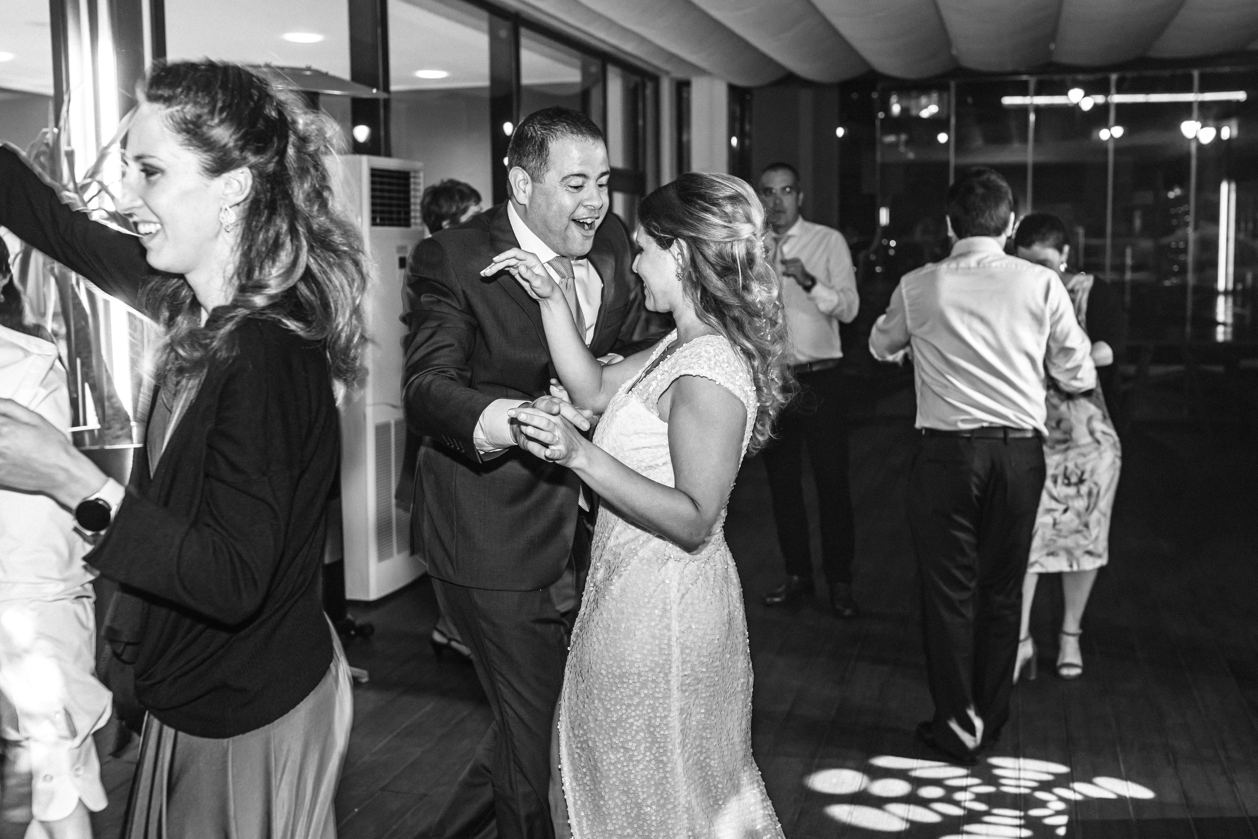 Luxury destination wedding praia del Rey Portugal. Luxury Wedding Photography & Cinematic Films | Portugal & Destination Weddings | Ricardo & Mary Pictures