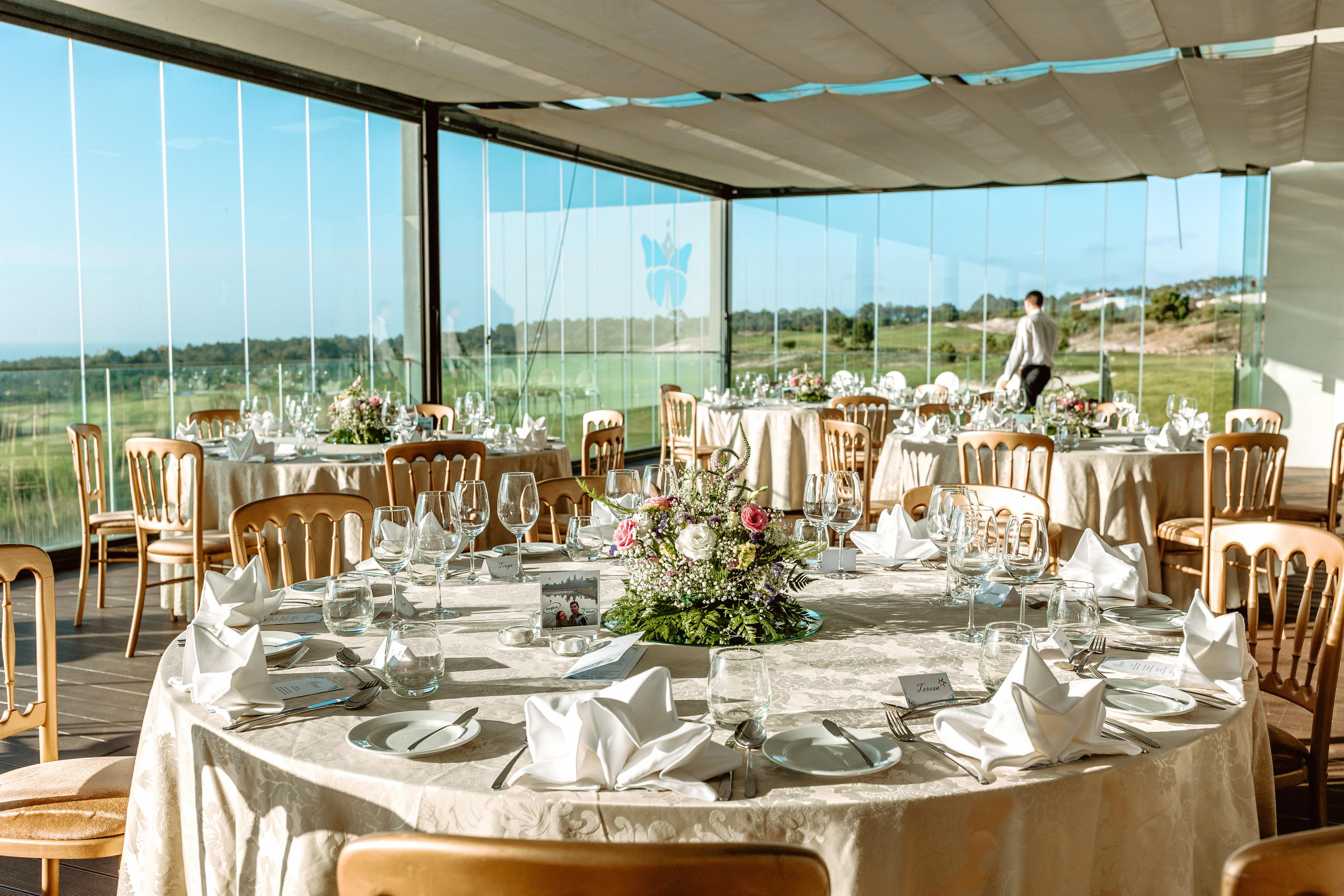 Luxury destination wedding praia del Rey Portugal. Luxury Wedding Photography & Cinematic Films | Portugal & Destination Weddings | Ricardo & Mary Pictures