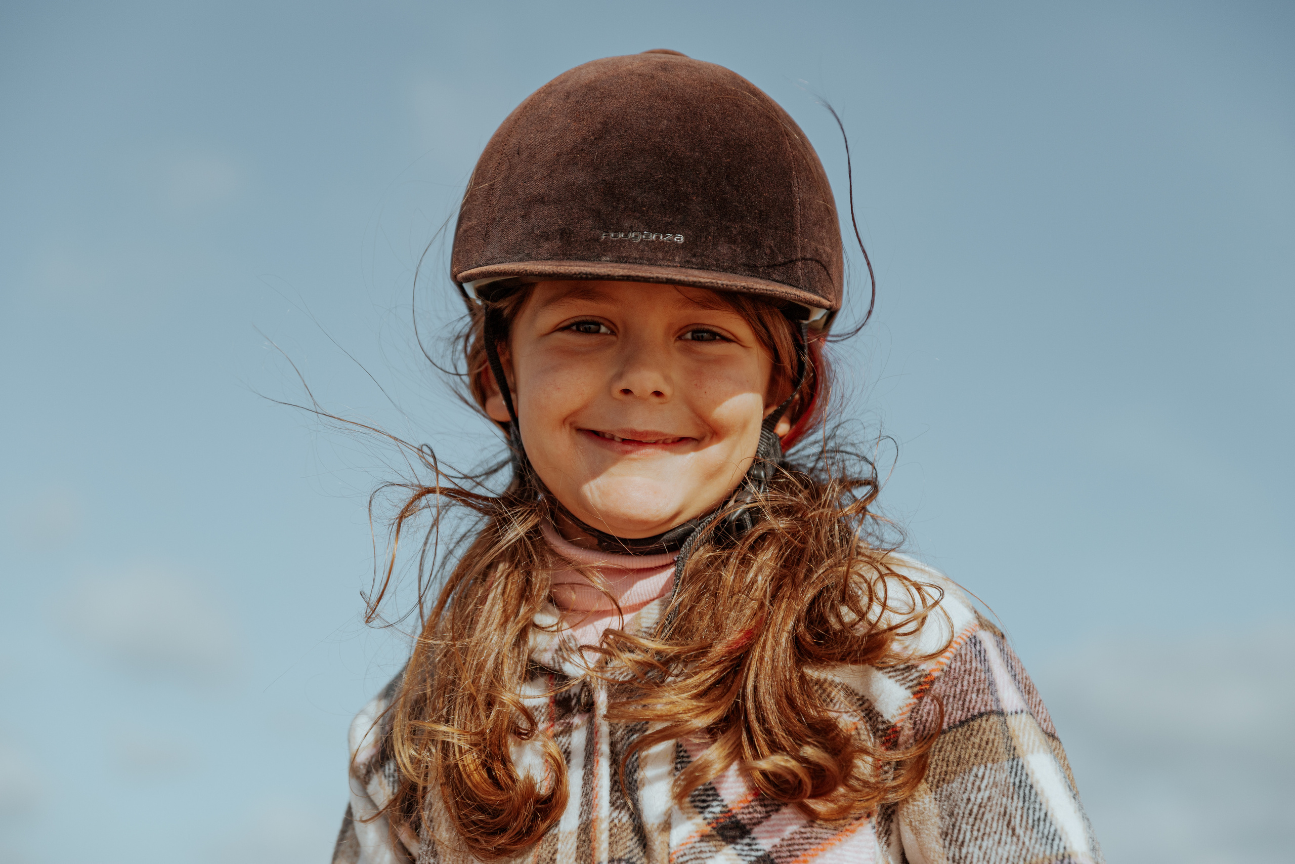 Passeio a cavalo na praia dos Supertubos. Luxury Wedding Photography & Cinematic Films | Portugal & Destination Weddings | Ricardo & Mary Pictures