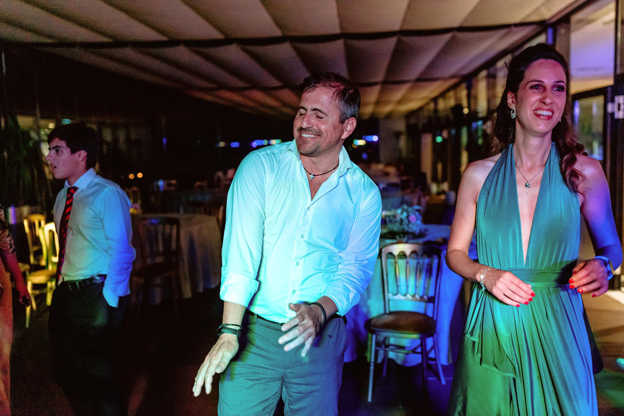 Luxury destination wedding praia del Rey Portugal. Luxury Wedding Photography & Cinematic Films | Portugal & Destination Weddings | Ricardo & Mary Pictures