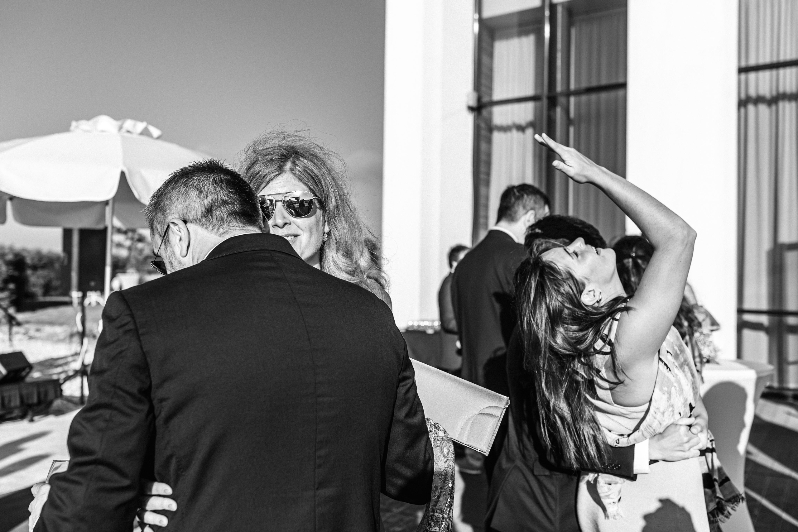 Luxury destination wedding praia del Rey Portugal. Luxury Wedding Photography & Cinematic Films | Portugal & Destination Weddings | Ricardo & Mary Pictures