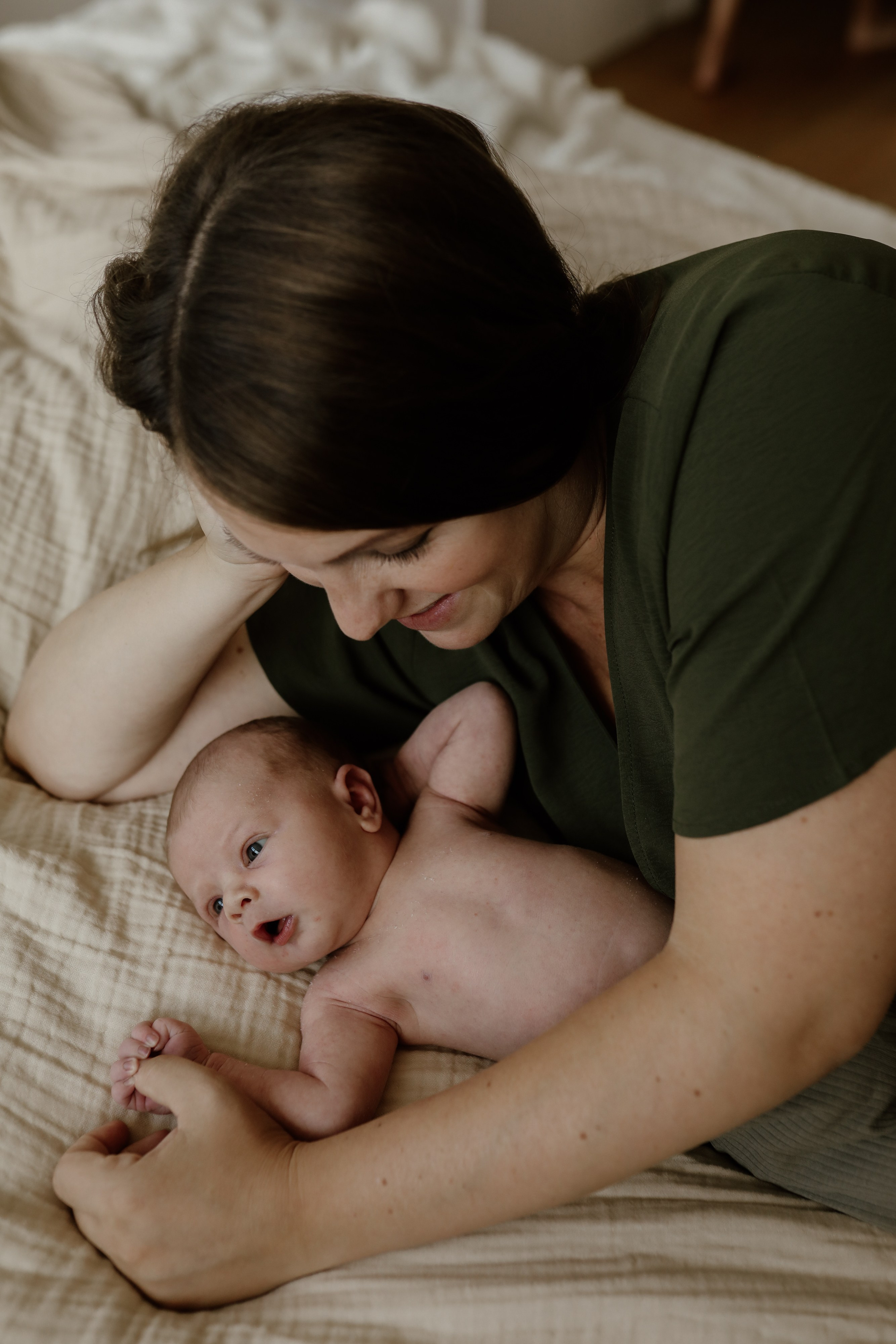 Newborn Fotoshooting ohne Stress?f. Hochzeitsfotograf und Familienfotograf in Neustadt an der Weinstraße, Haßloch, Ludwigshafen, Speyer und Landau - Ekaterina Seoud