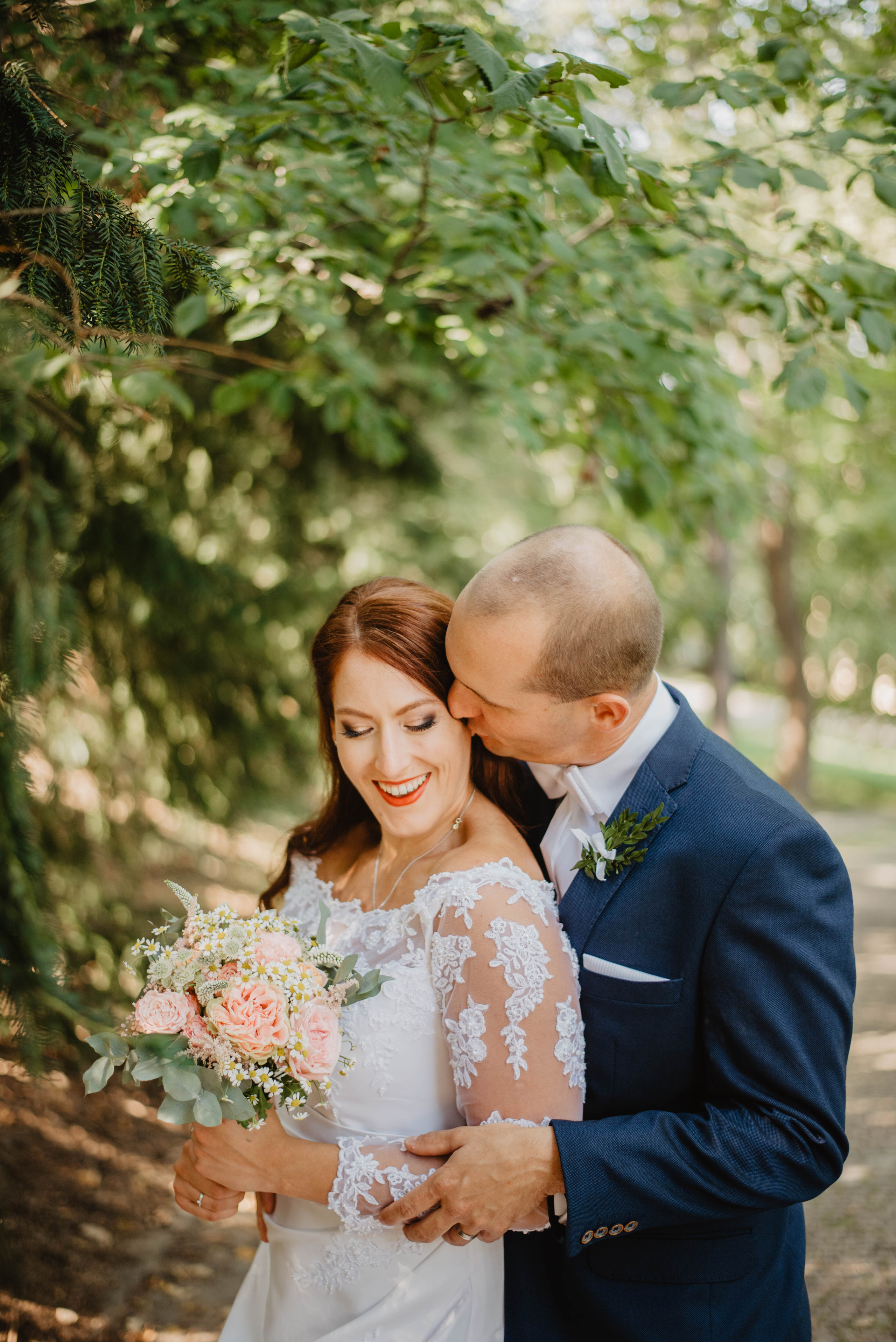 Lifestyle, wedding and family photographer