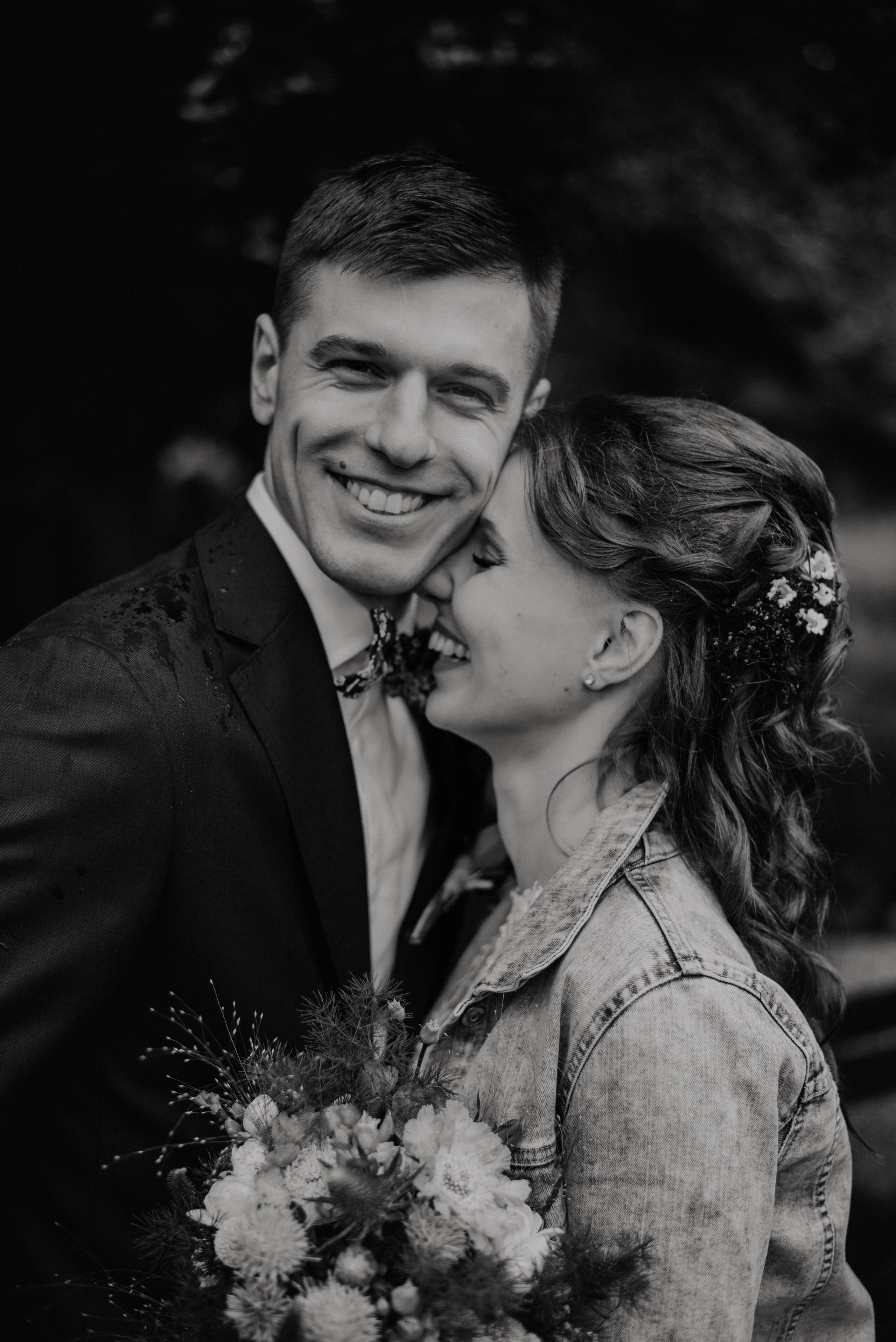 Lifestyle, wedding and family photographer