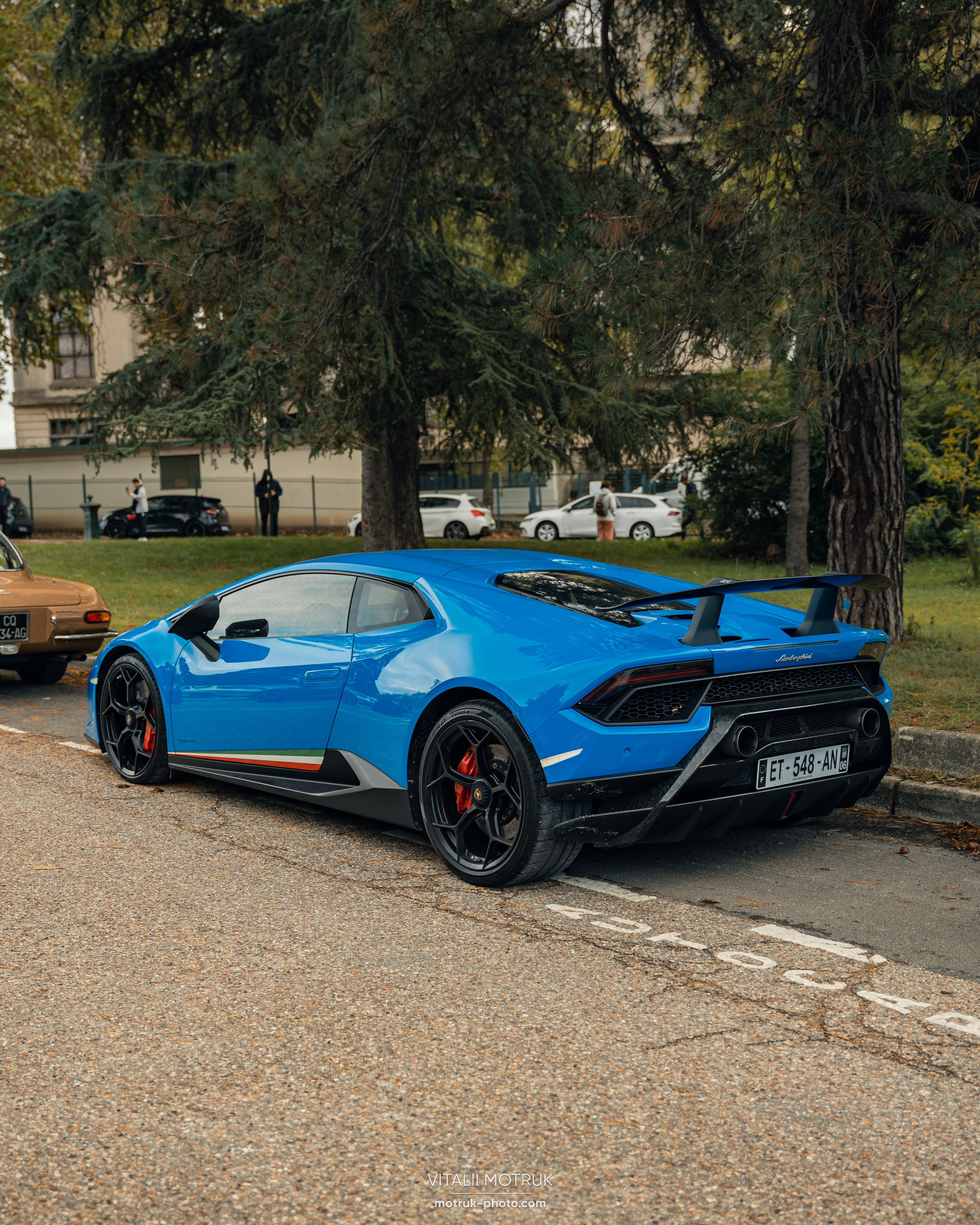 Rassemblement a l’Auteuil 22 octobre. Photographe de voitures à Paris — Vitalii Motruk