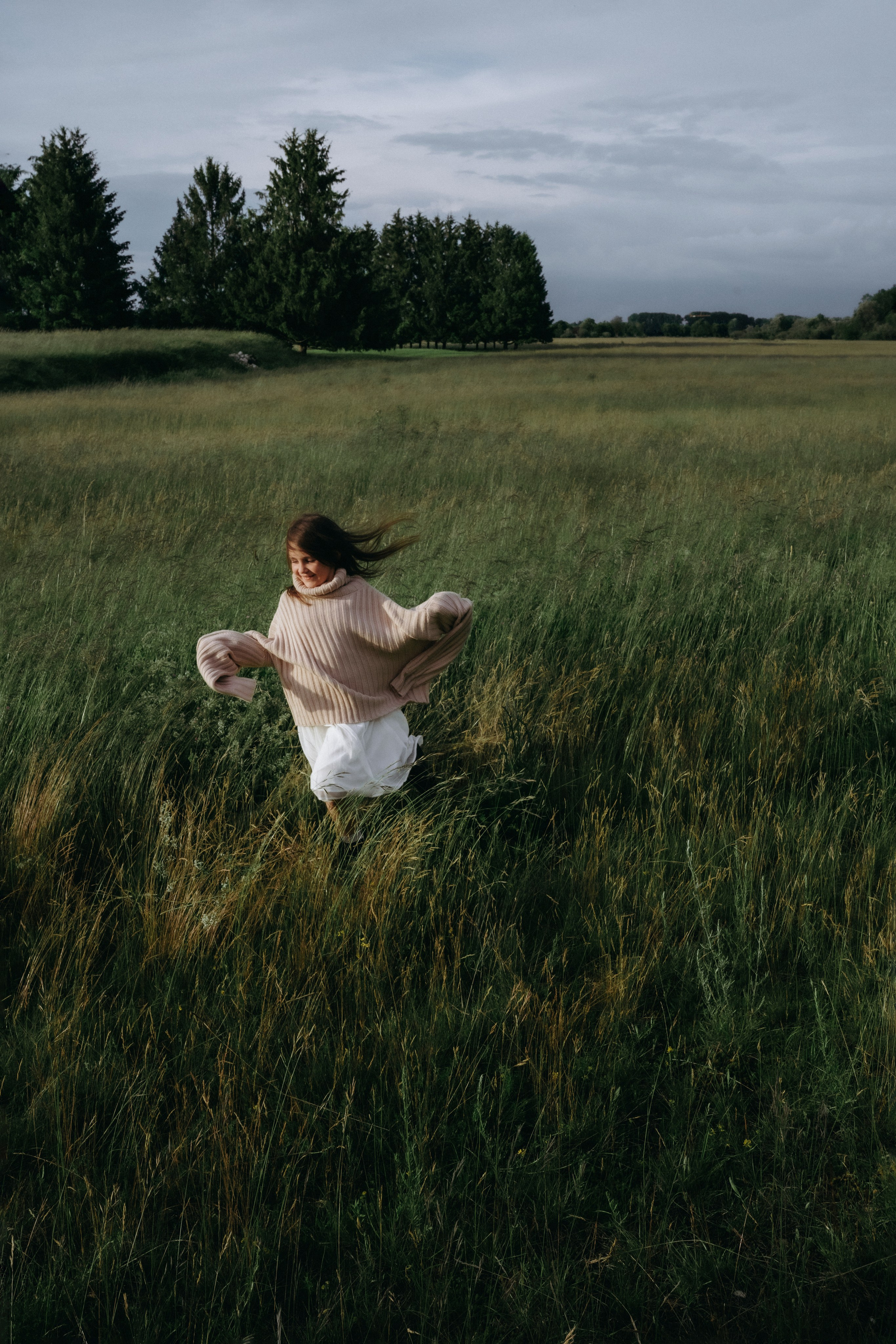 Elegant Outdoor family photo shoot for Mother and Daughter