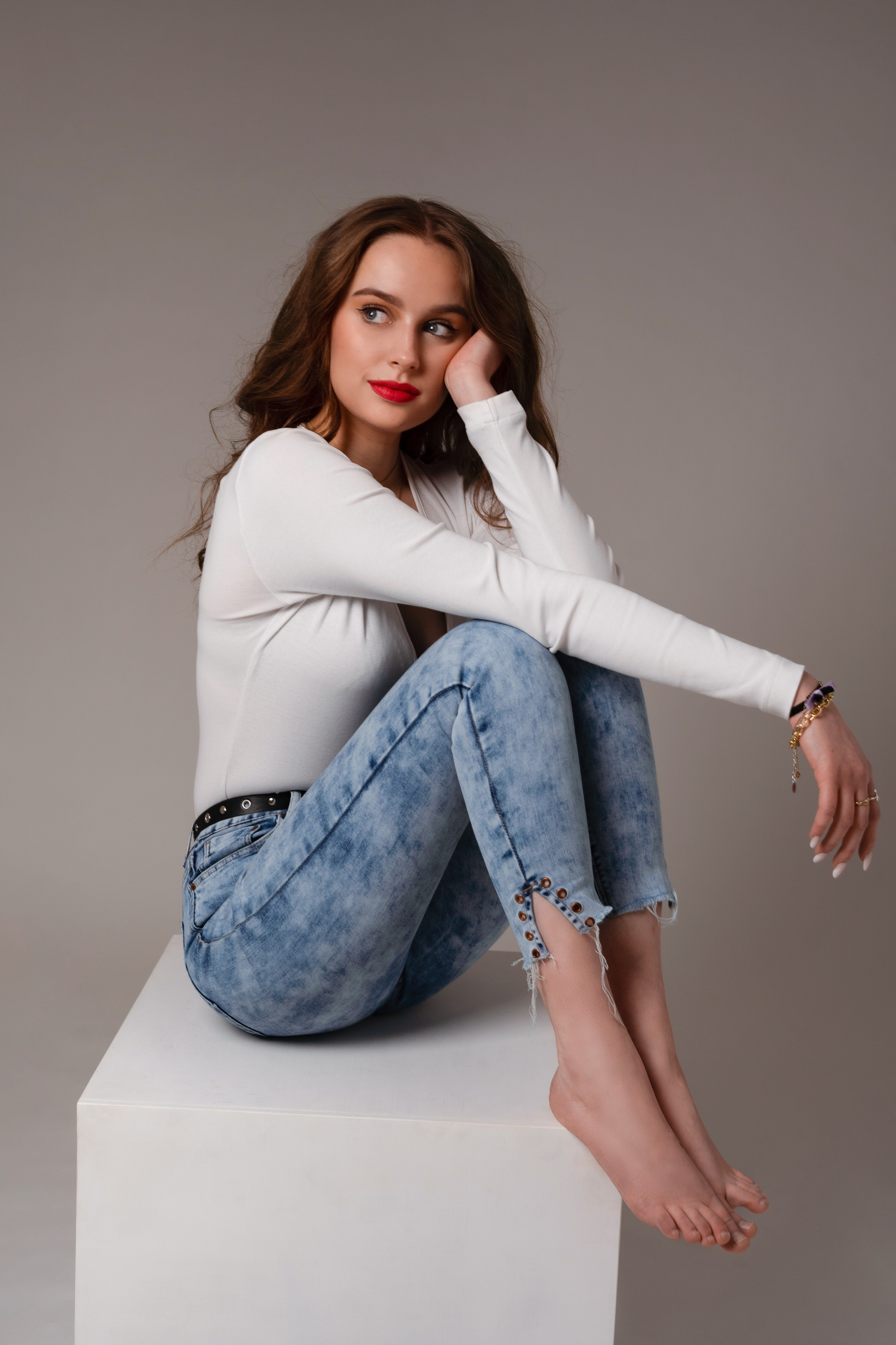 18 urodziny. Fotograf Łódź - sesja ciążowa, noworodkowa, dziecięca. Studio w Łodzi