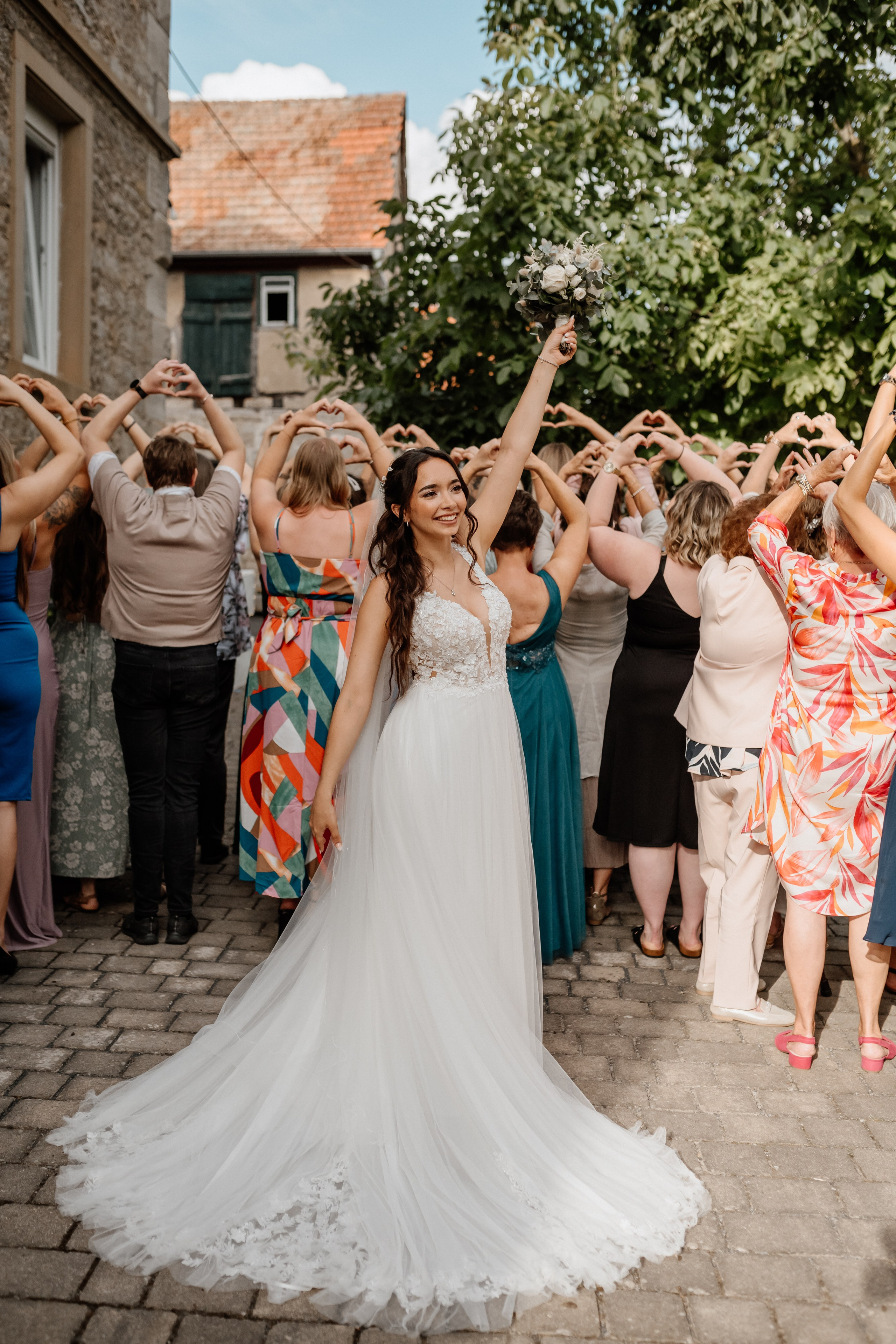 Hochzeit im Landhaus Odaia – Emotionale Hochzeitsfotos | Hochzeitsfotografin Würzburg. Anna Saribekyan – Beste Hochzeitsfotografin in Würzburg, Top 10 in Deutschland