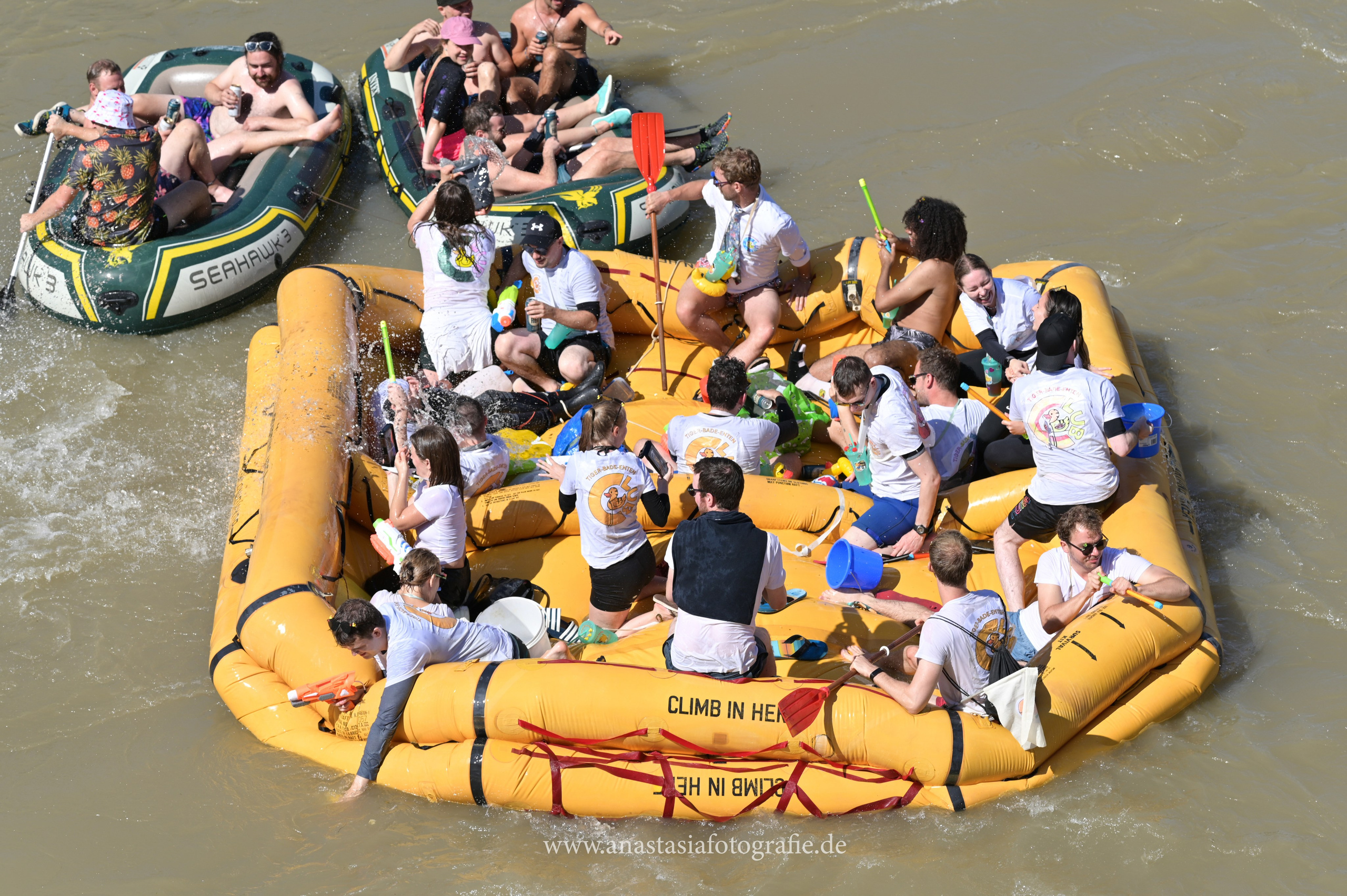 Nabada Ulm 2025. Newbornfotograf Kinderfotograf Ulm Familienfotograf Anastasia Neu-Ulm