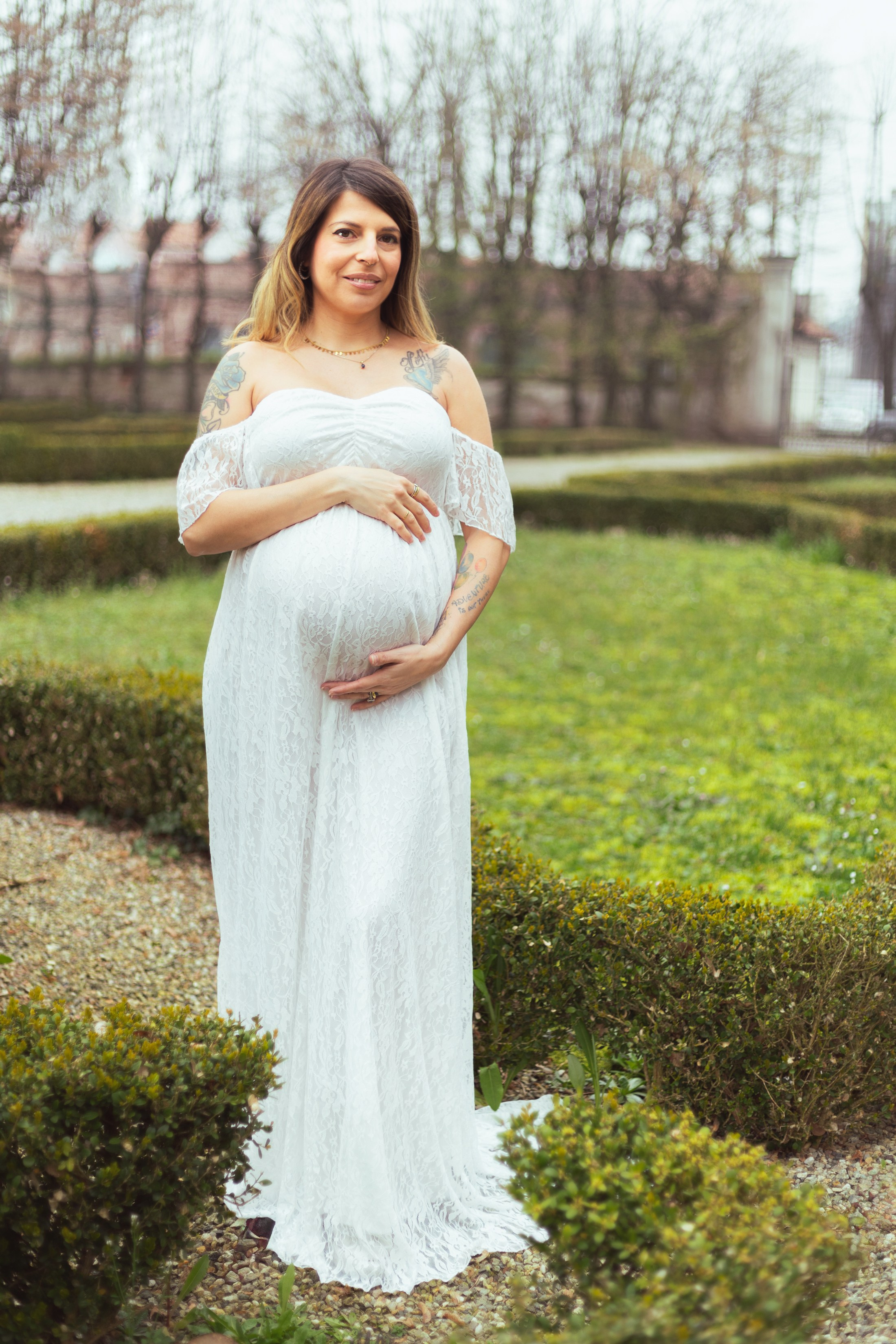 Maternity photosessions Milano and lake Como Bellagio. Wedding and elopement photographer Italy Tuscany Como Milan Pavia Marija Galaka