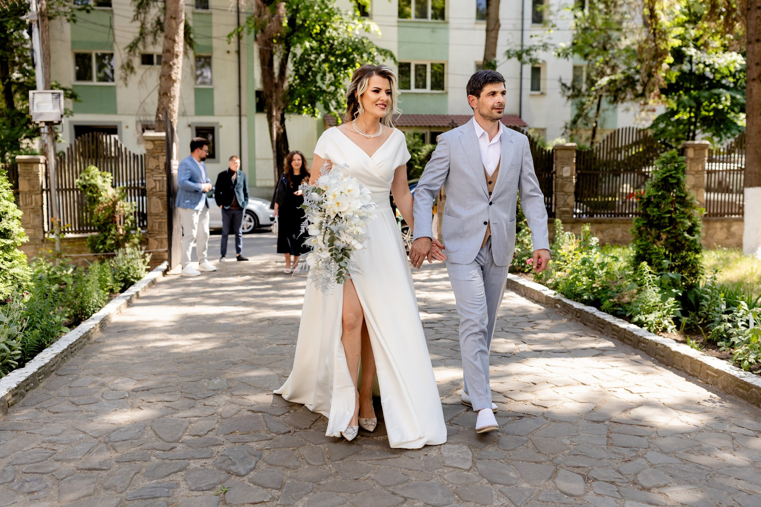 servicii foto video Botoșani. fotograf Botoșani . Alin Chirila fotograf. fotograf nunta. fotograf nunta Botosani.- Fotografii nuntă Daniel & Bianca 2024 – momente de neuitat - Nuntă Daniel & Bianca 2024 – iubire și fericire în fiecare fotografie - Detalii din ziua nunții Daniel & Bianca 2024 – rochie de mireasă și buchet - Daniel & Bianca 2024 – ședință foto nuntă romantică - Fotograf profesionist nuntă Botoșani, Daniel & Bianca 2024 - Imagini din ziua nunții Daniel & Bianca – momente pline de emoție - Nuntă Daniel & Bianca 2024 – dragoste și fericire în fiecare cadru - Fotografii nunta Daniel & Bianca – momente de vis și frumusețe