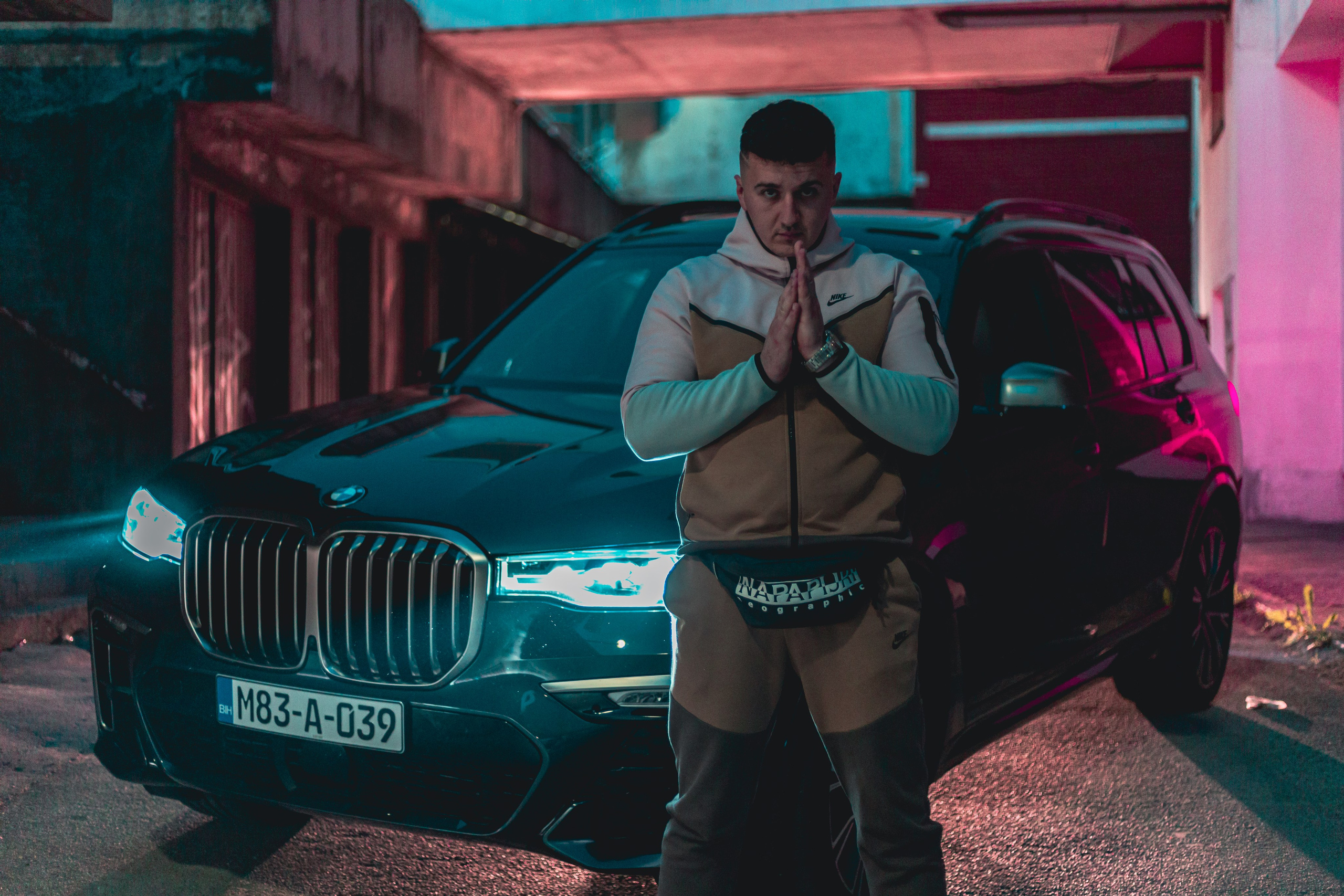 Igor Buzov — Intro