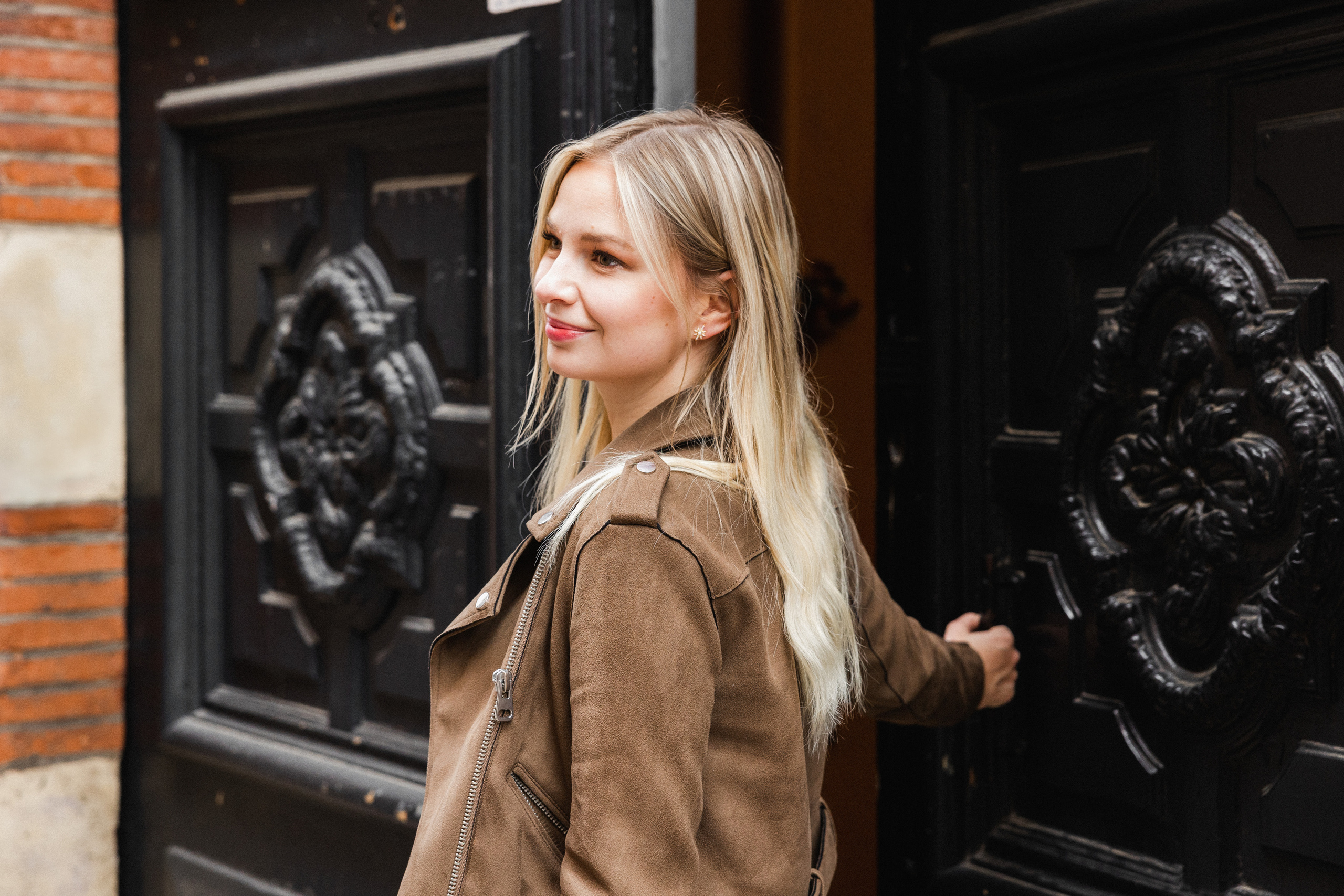 Photo session “Vacation in Toulouse” with Nathalie. Eugénie Smirnova — Photographe à Toulouse et dans le Sud-Ouest