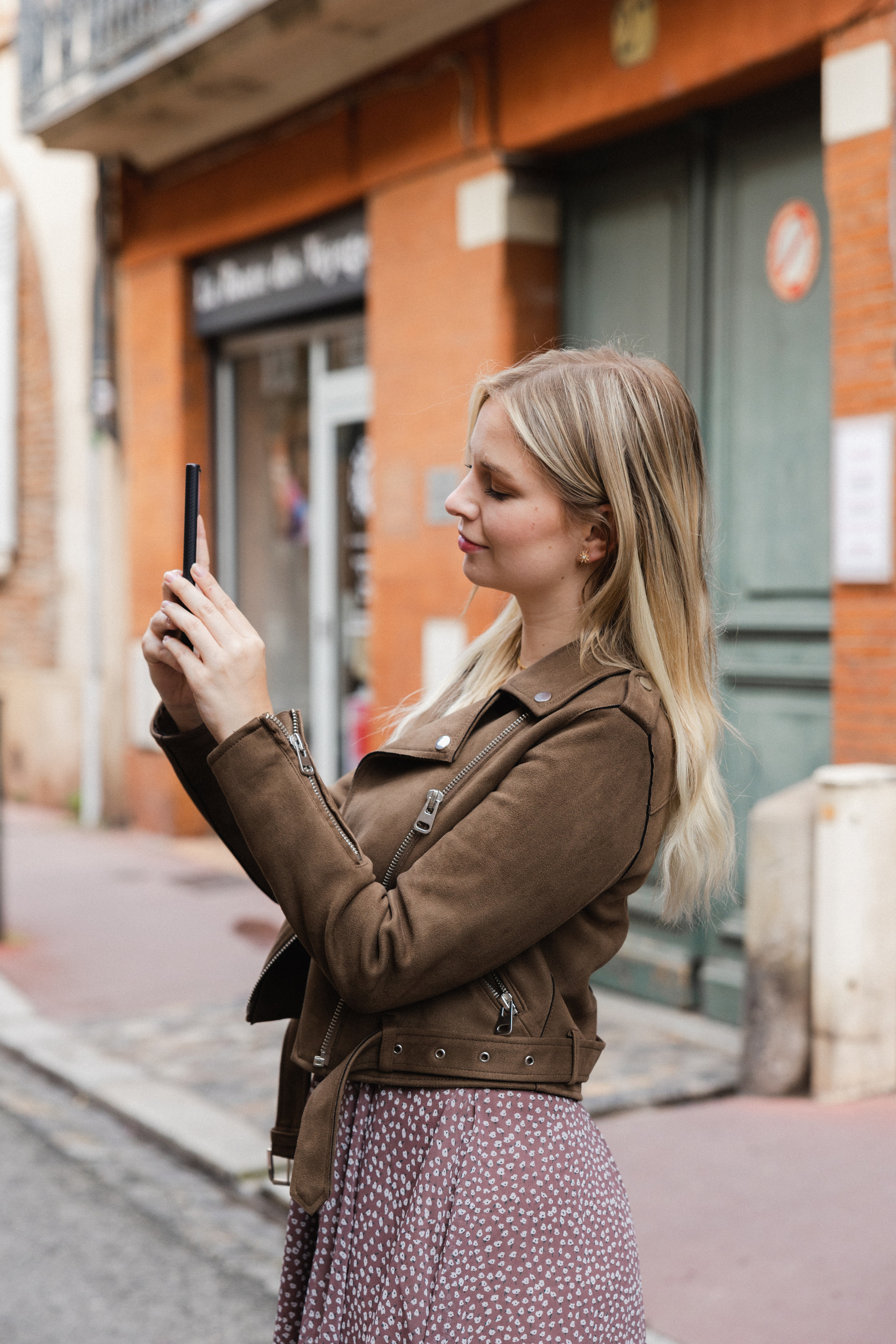 Photo session “Vacation in Toulouse” with Nathalie. Eugénie Smirnova — Photographe à Toulouse et dans le Sud-Ouest