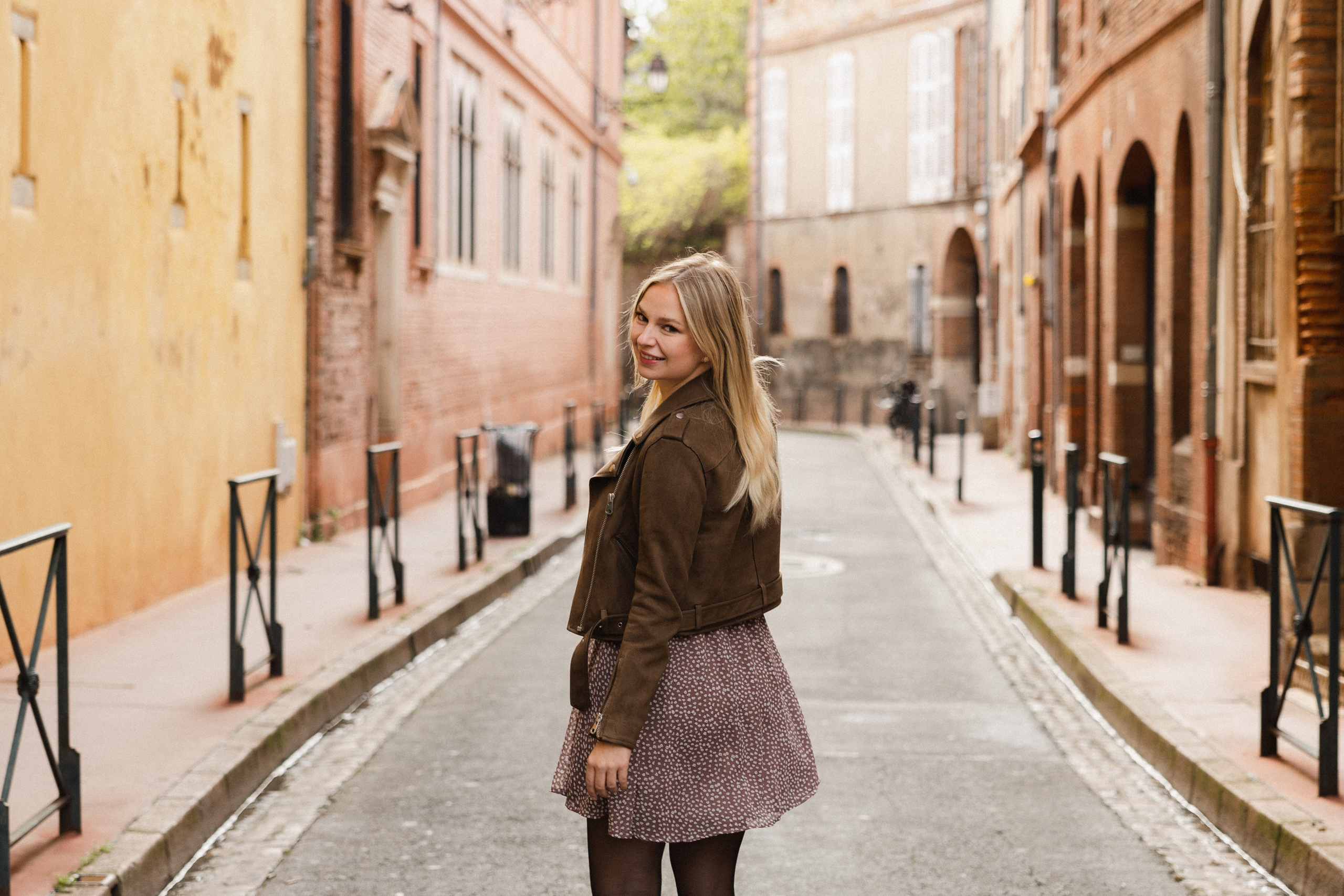 Photo session “Vacation in Toulouse” with Nathalie. Eugénie Smirnova — Photographe à Toulouse et dans le Sud-Ouest