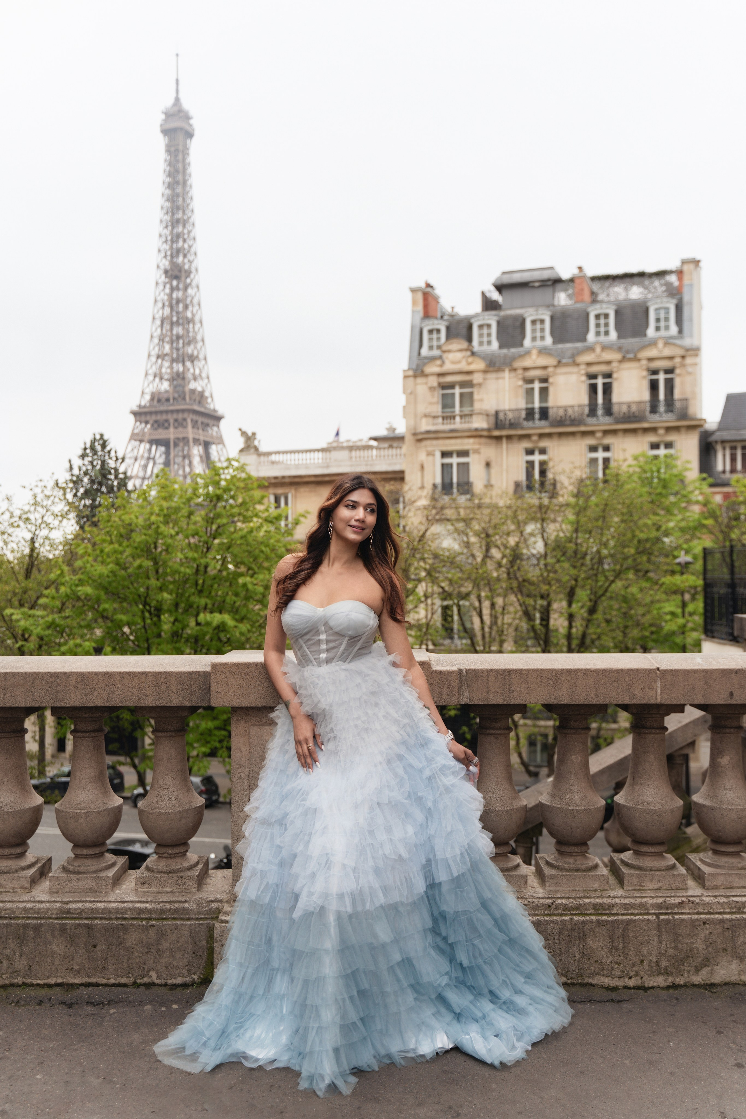 Photographer in Paris Yulia Shkadina | Couples, engagement, pre-wedding, individual photo-shoots in Paris at the best locations