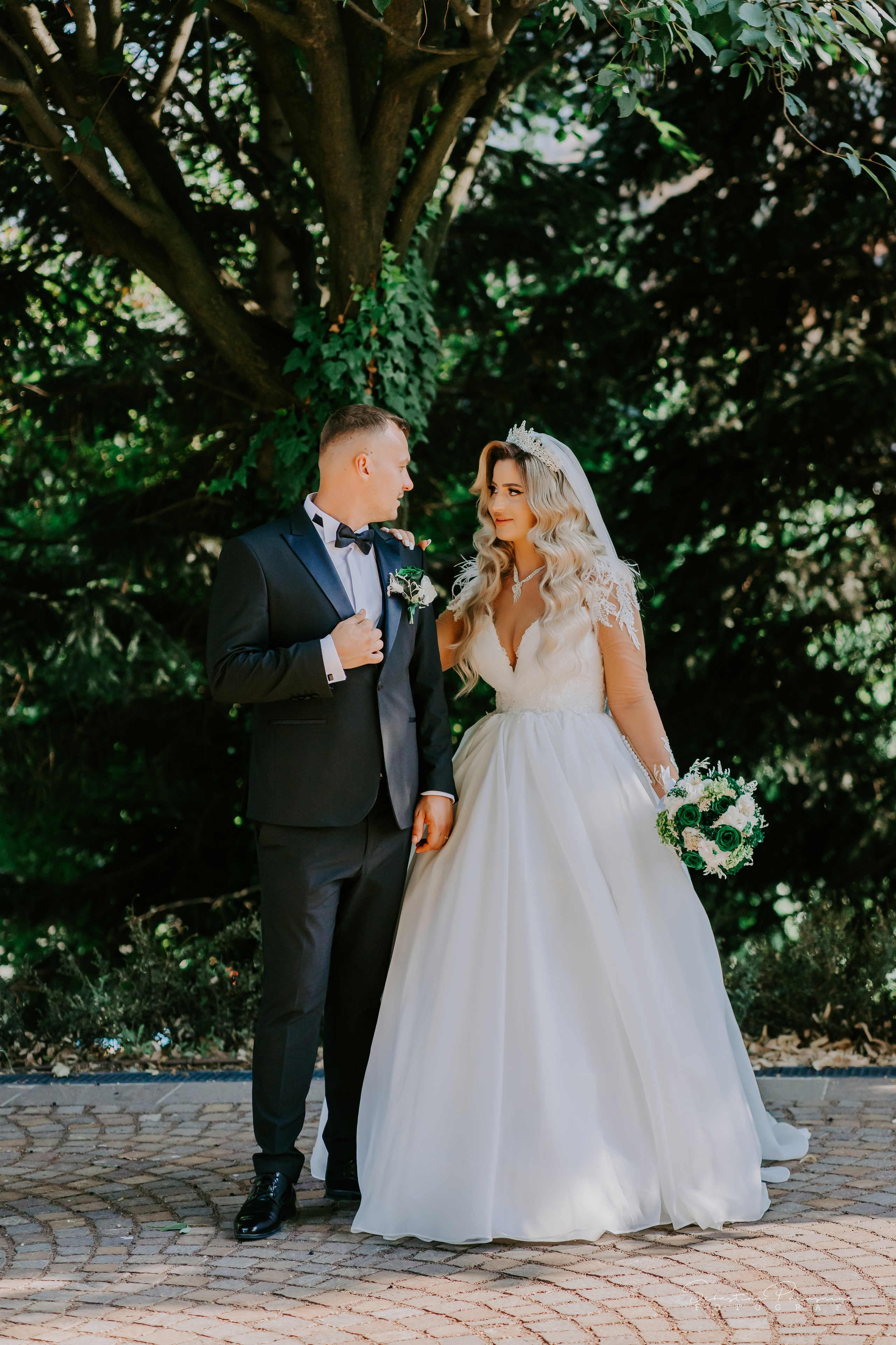 Alexandra & Andrei. Sebastian Purusniuc Fotograf - Iasi