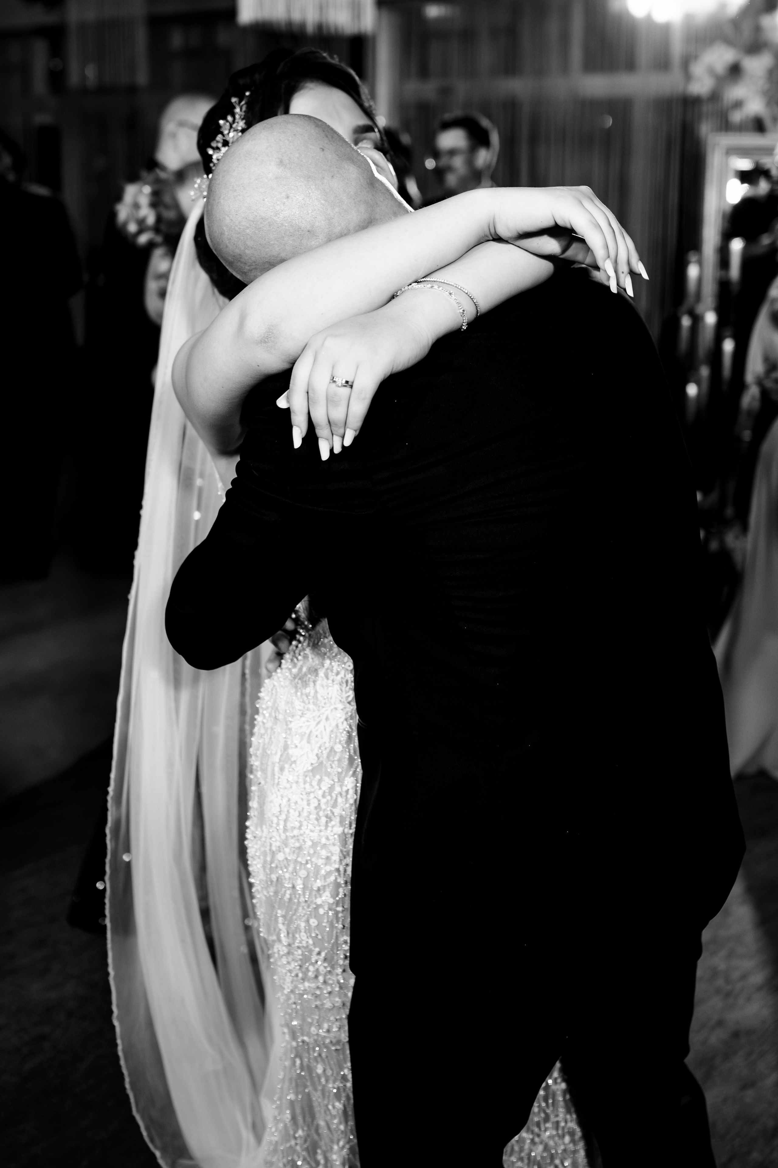 Crina & Cătălin. Acasă