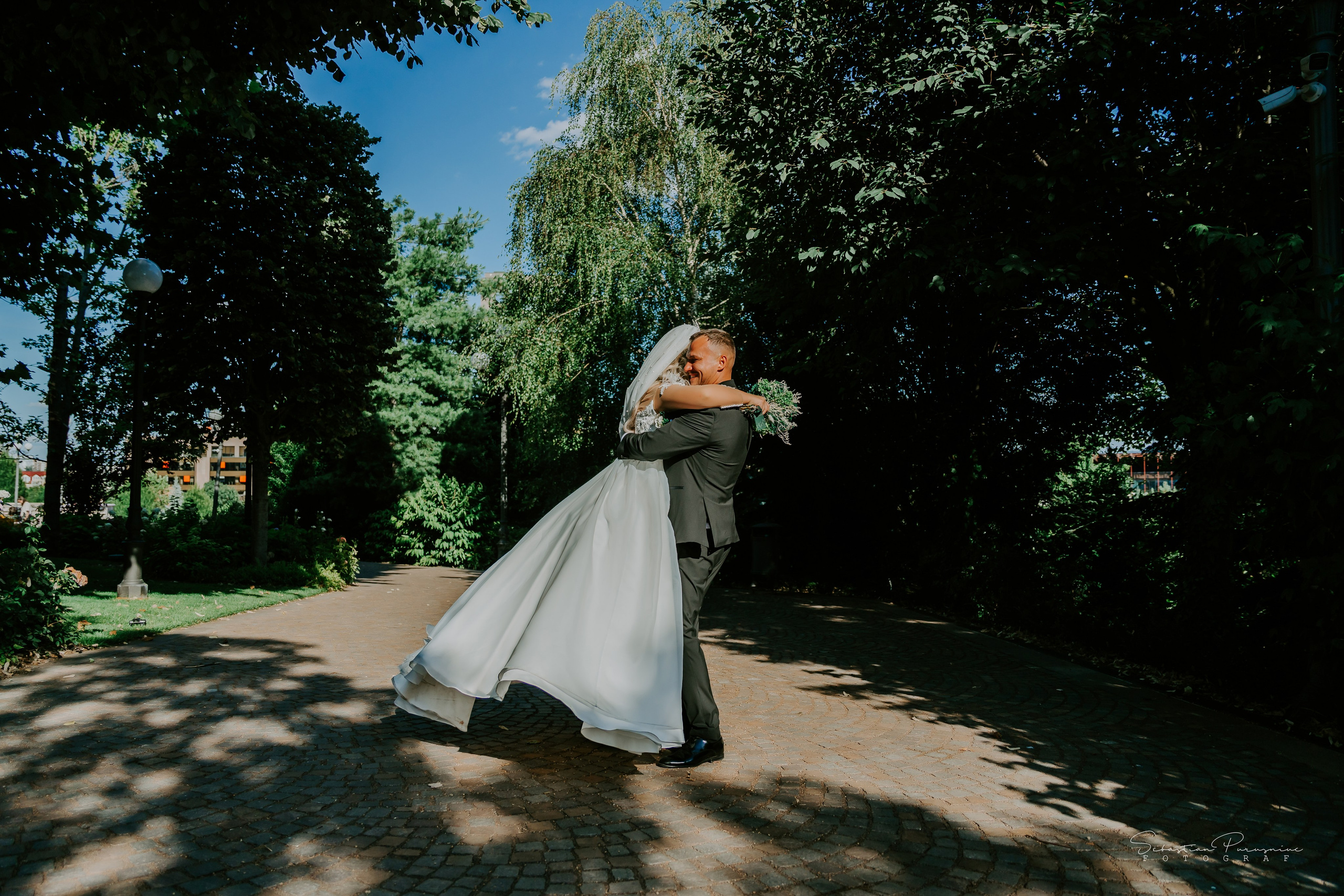 Alexandra & Andrei. Sebastian Purusniuc Fotograf - Iasi