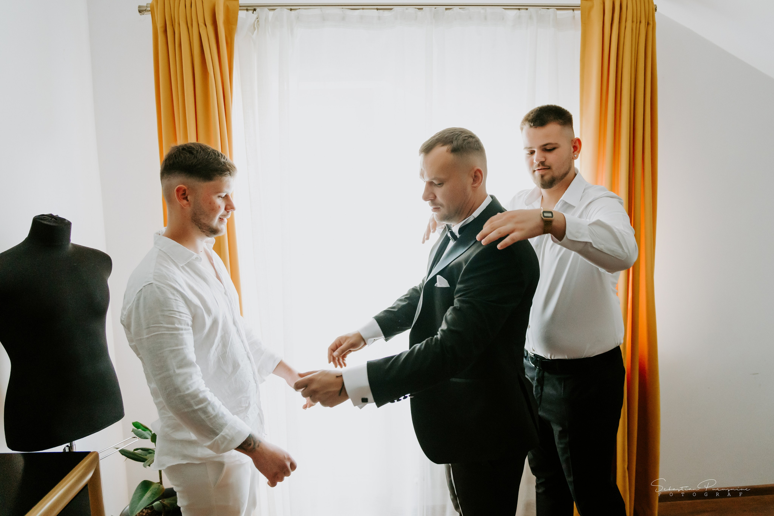 Alexandra & Andrei. Sebastian Purusniuc Fotograf - Iasi