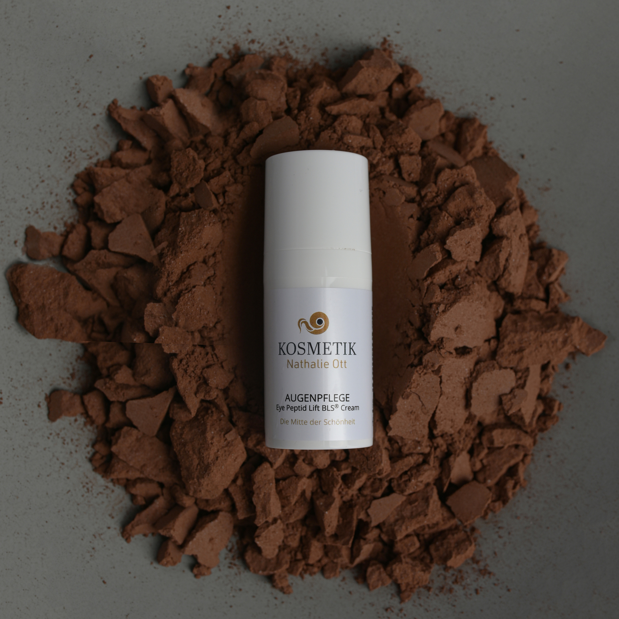 Business Fotografie, Businessfotografie, Business , Produktfotografie, Produkt, Content Fotografie, Fotograf Frankfurt am Main, Hanau, Gelnhausen, Aschaffenburg, Fotografin, Fotografie, Portfolio, Business Auftreten, Social Media, Profilbild, Statusbild, Bild, Foto, Fotoshooting, Gelnhausen, Werbefotografie, Objektfotografie, Gegenstandsfotografie, Produktbilder, Marketing-Spezialist, Werbung, Produktfilme, Produktvisualisierung, professionelle Produktfotos, Studio.