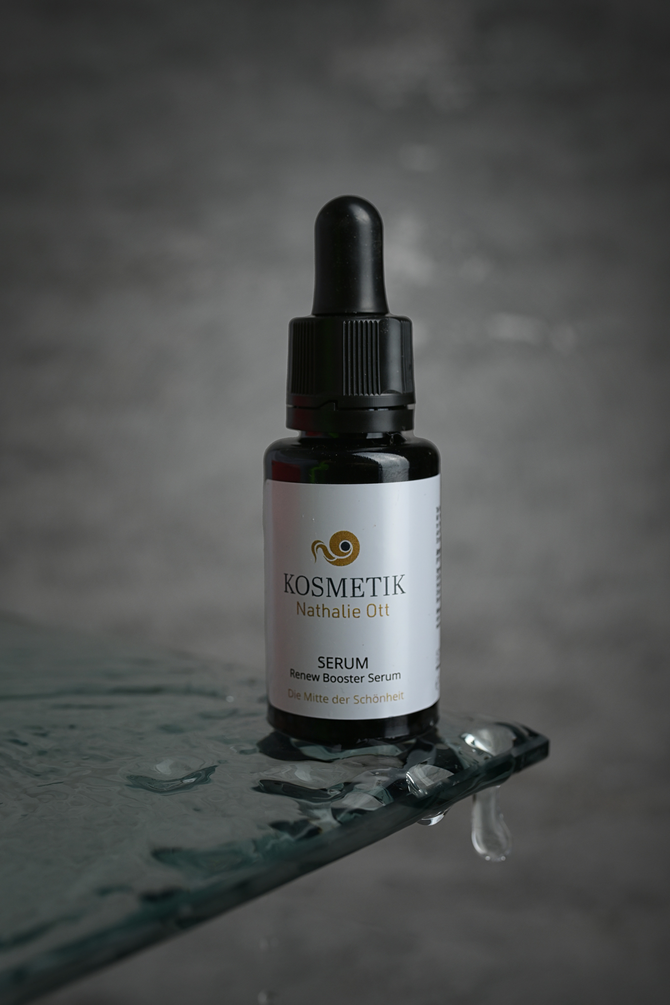 Business Fotografie, Businessfotografie, Business , Produktfotografie, Produkt, Content Fotografie, Fotograf Frankfurt am Main, Hanau, Gelnhausen, Aschaffenburg, Fotografin, Fotografie, Portfolio, Business Auftreten, Social Media, Profilbild, Statusbild, Bild, Foto, Fotoshooting, Gelnhausen, Werbefotografie, Objektfotografie, Gegenstandsfotografie, Produktbilder, Marketing-Spezialist, Werbung, Produktfilme, Produktvisualisierung, professionelle Produktfotos, Studio.