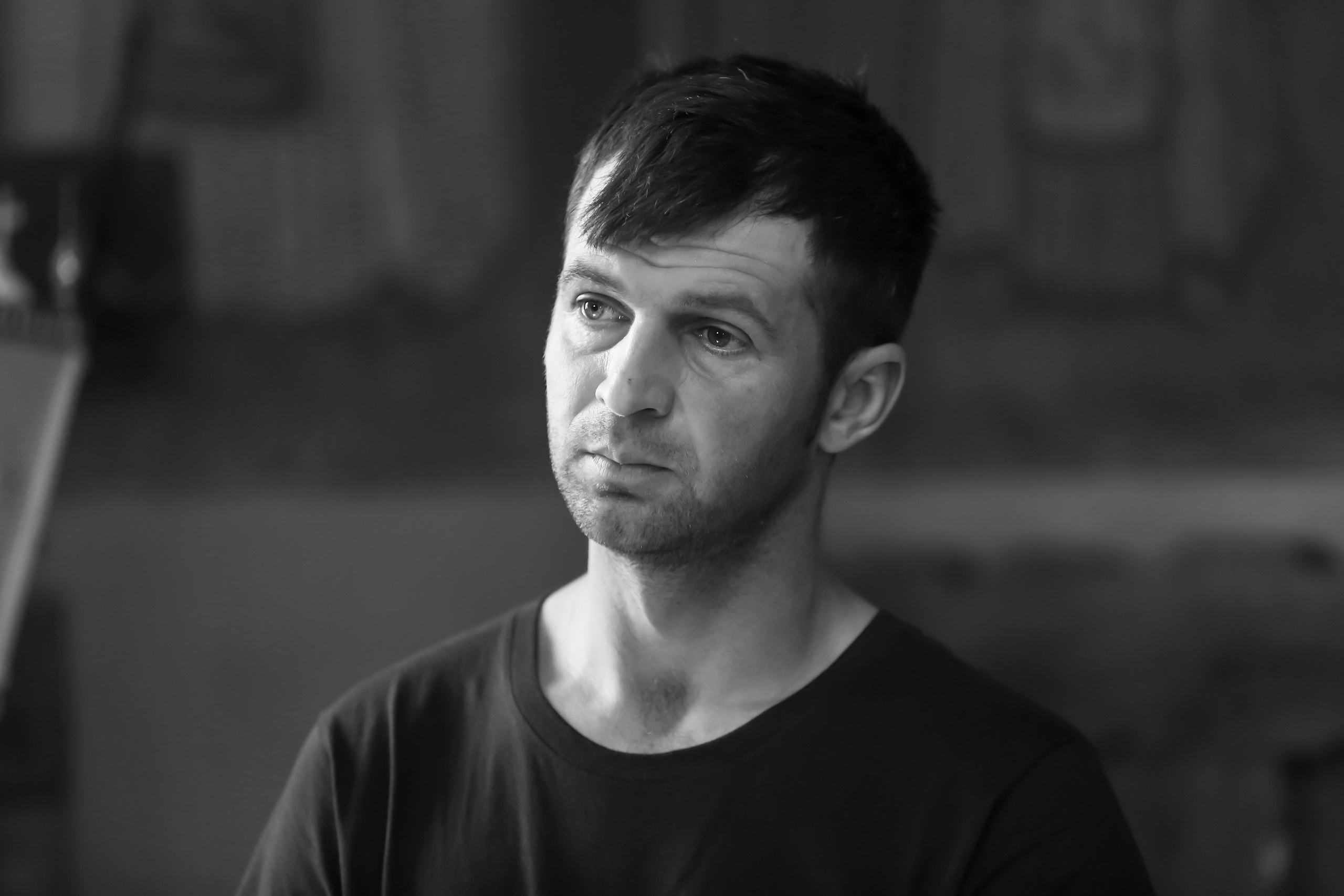 “Bebeluș botezat în biserică, ținut în brațe de nași” • “Detaliu cu lumânarea de botez decorată cu flori albe” • “Părinți emoționați alături de copilul lor la ceremonia de botez” • “Masa festivă de botez cu decor tematic și tort personalizat” • “Momentul în care preotul toarnă apă sfințită pe fruntea bebelușului” “Bebeluș în rochie albă de botez, zâmbind în brațele mamei” • “Detaliu cu cruciulița de botez așezată pe o pernă de satin” • “Părinți și nași aprinzând lumânările în timpul ceremoniei de botez” • “Tort de botez decorat cu figurine tematice și numele copilului” • “Copil botezat dormind liniștit în pătuțul decorat festiv” • “Momentul în care preotul binecuvântează copilul în fața altarului” • “Invitați adunându-se în jurul mesei festive la petrecerea de botez” • “Bebeluș ținând în mână o jucărie personalizată primită la botez” • “Familie fericită pozând împreună după ceremonia de botez” • “Decor tematic cu baloane și flori la locația petrecerii de botez” fotograf Botoșani fotograf evenimente fotograf botez Alin Chirila fotograf alinofotostudio,- Preotul ținându-l pe micuțul Mathias Gabriel la botez, în biserica Înălțarea Domnului, Copălău - Detalii de la botezul lui Mathias – lumânare, trusou și icoană - Familia lui Mathias Gabriel alături de micuț, în ziua botezului - Portret emoționant cu mama și bebelușul în brațe, în biserică,fotograf profesionist evenimente Botoșani, Iași, Suceava, Fălticeni, Bacău, Pașcani, Roman - AlinoFotoStudio by Alin Chirilă - servicii foto nuntă, botez, cununie, ședințe foto creative, albume personalizate, fotografii emoționante și calitative pentru cele mai importante momente din viață,fotograf nuntă Botoșani Alin Chirilă, ședință foto botez Iași - AlinoFotoStudio, servicii fotograf profesionist evenimente Suceava, fotograf cununie civilă Fălticeni - Alin Chirilă, album foto nuntă personalizat Bacău.“Bebeluș botezat în biserică, ținut în brațe de nași” • “Detaliu cu lumânarea de botez decorată cu flori albe” • “Părinți emoționați alături de copilul lor la ceremonia de botez” • “Masa festivă de botez cu decor tematic și tort personalizat” • “Momentul în care preotul toarnă apă sfințită pe fruntea bebelușului” “Bebeluș în rochie albă de botez, zâmbind în brațele mamei” • “Detaliu cu cruciulița de botez așezată pe o pernă de satin” • “Părinți și nași aprinzând lumânările în timpul ceremoniei de botez” • “Tort de botez decorat cu figurine tematice și numele copilului” • “Copil botezat dormind liniștit în pătuțul decorat festiv” • “Momentul în care preotul binecuvântează copilul în fața altarului” • “Invitați adunându-se în jurul mesei festive la petrecerea de botez” • “Bebeluș ținând în mână o jucărie personalizată primită la botez” • “Familie fericită pozând împreună după ceremonia de botez” • “Decor tematic cu baloane și flori la locația petrecerii de botez” fotograf Botoșani fotograf evenimente fotograf botez Alin Chirila fotograf alinofotostudio.fotograf botez Amelis Maria, fotografie botez Botoșani, fotograf Alin Chirilă, amintiri botez, fotografii botez, botez Amelis Maria, fotograf copii, fotografie botez în Botoșani,