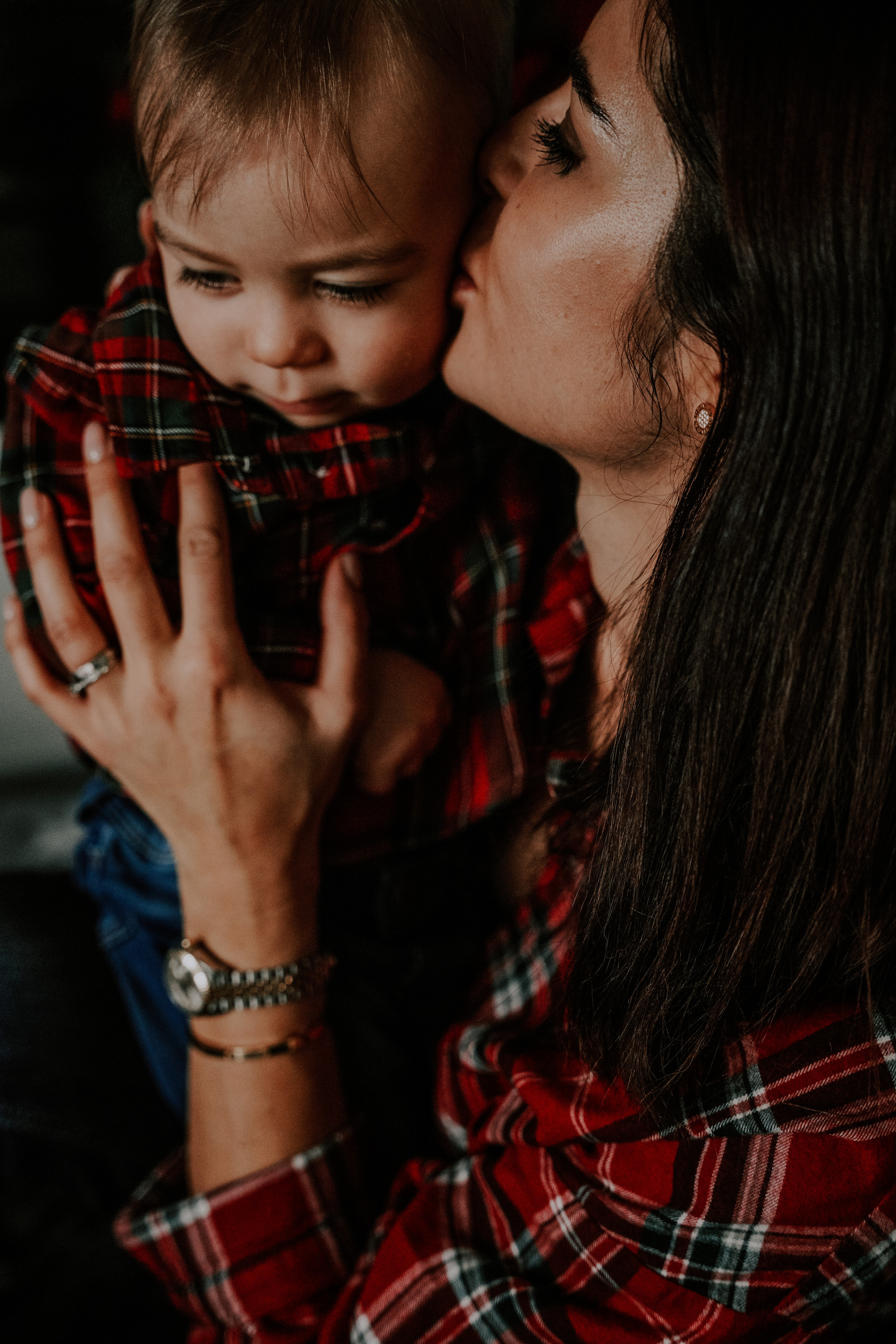 Christmas Family home photoshoot. Семейный фотограф Плзень Анита Дергачева