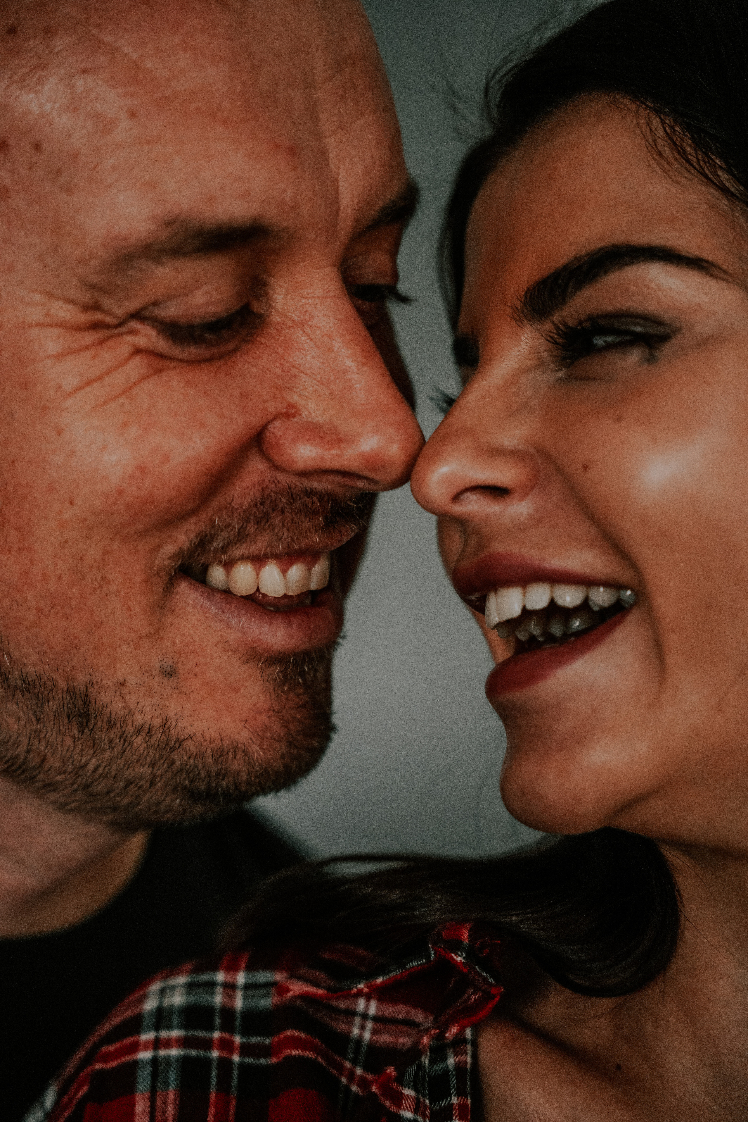 Christmas Family home photoshoot. Семейный фотограф Плзень Анита Дергачева