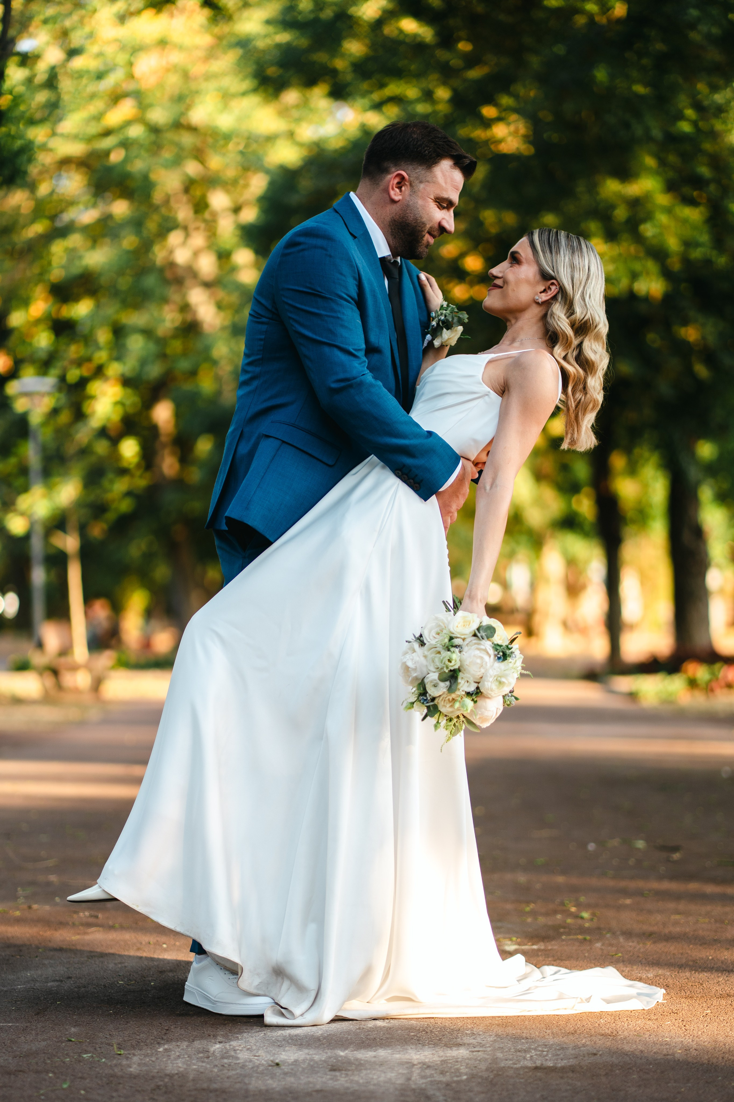 Adrian Iscru | Fotograf Evenimente & Comercial Constanța