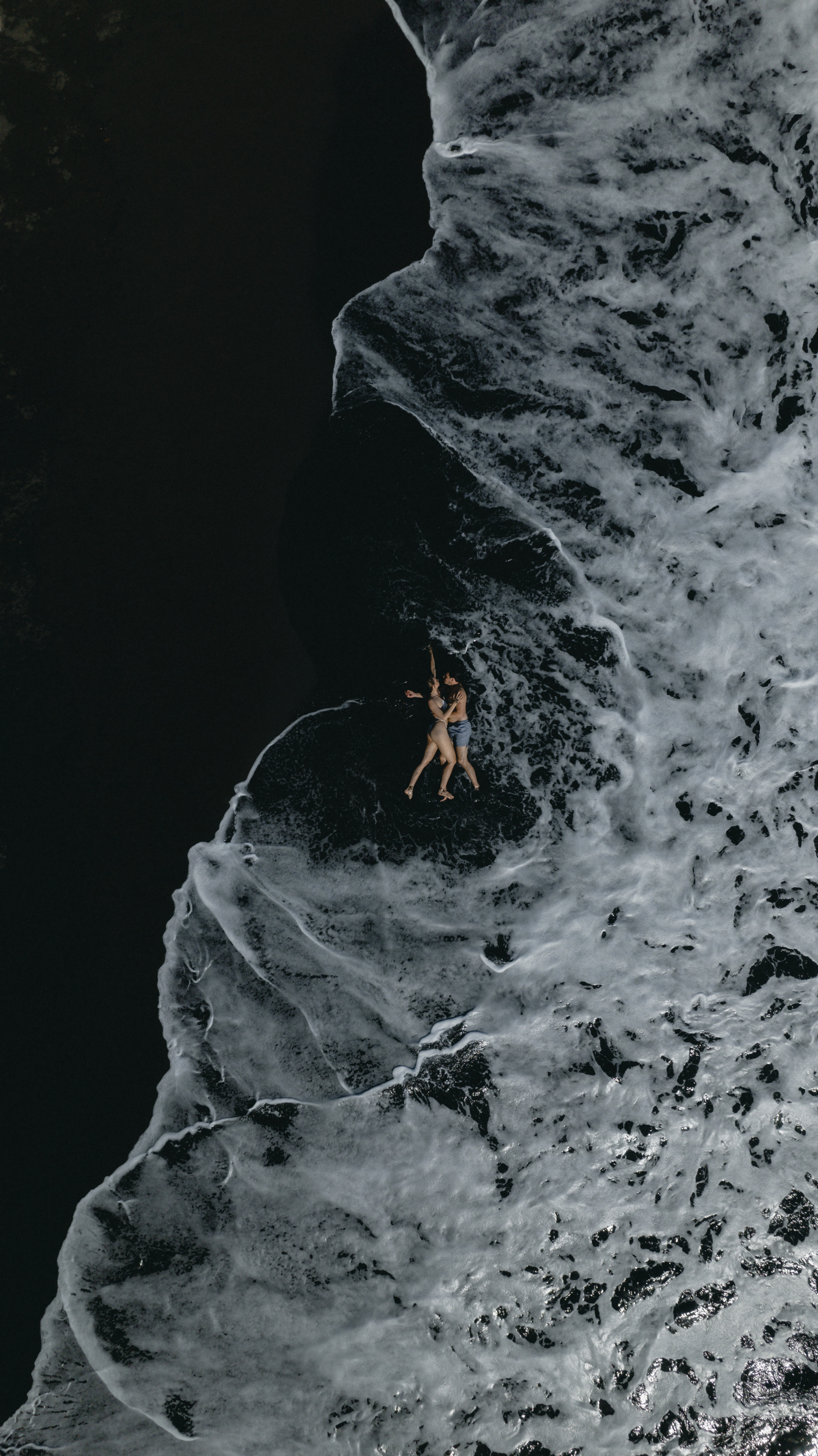 Exploring the Magic of Seixal Beach with two lovers. Wedding photographer and videographer based in Timisoara, Romania