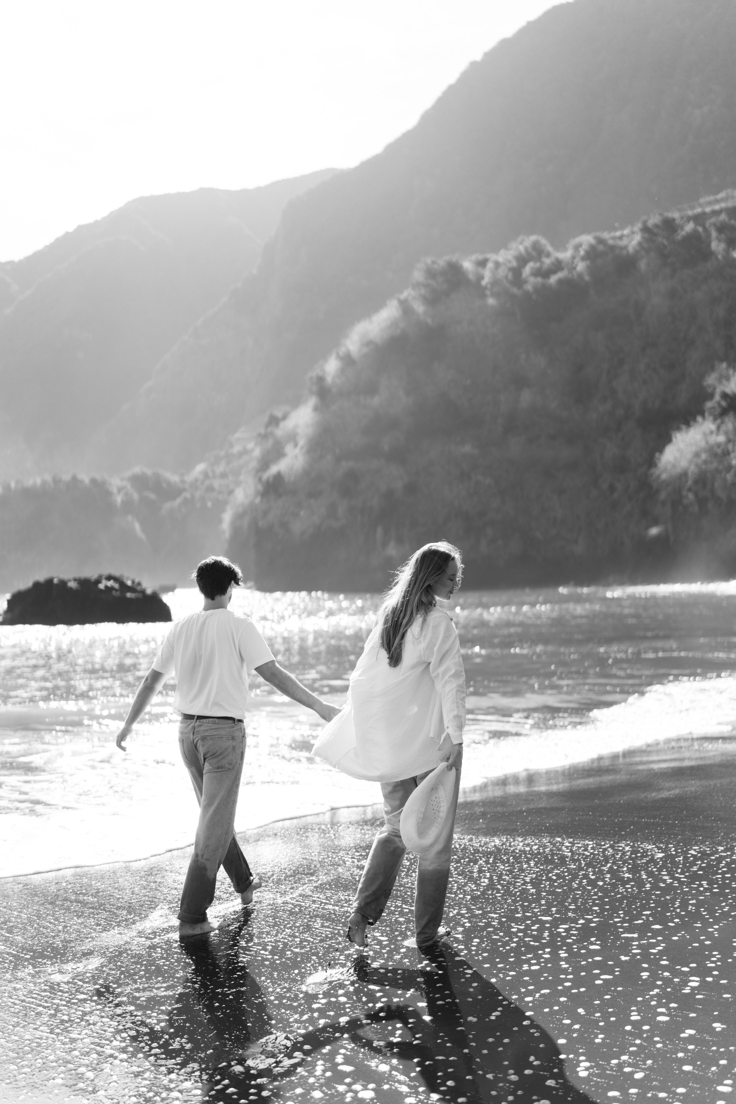 Exploring the Magic of Seixal Beach with two lovers. Wedding photographer and videographer based in Timisoara, Romania