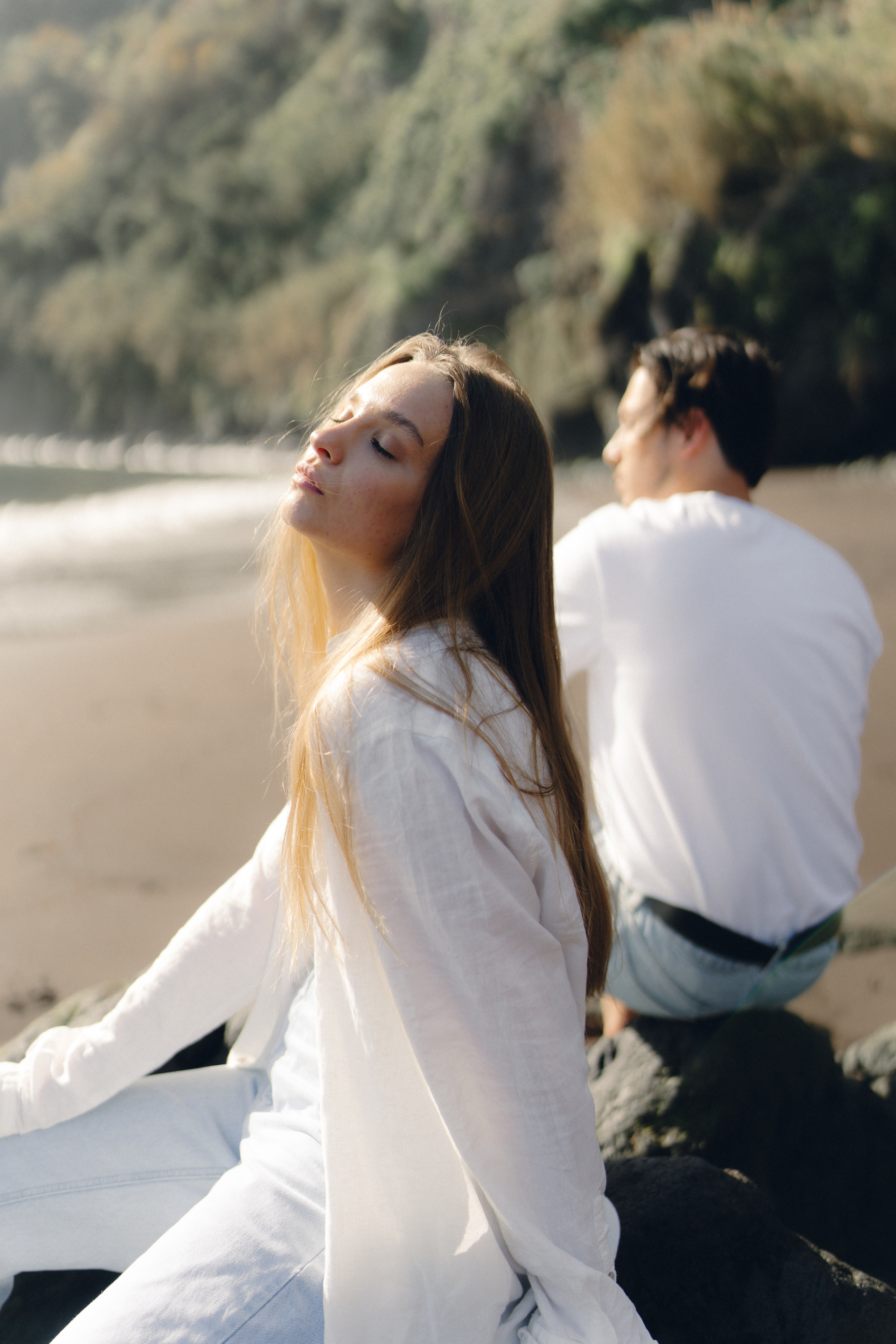 Exploring the Magic of Seixal Beach with two lovers. Wedding photographer and videographer based in Timisoara, Romania