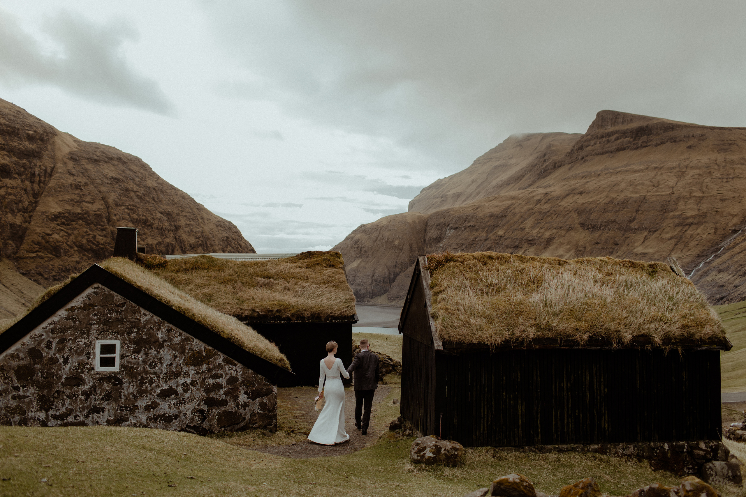 Elopement at Faroe islands. Iceland elopement photo and video | Nikolaichik Photo