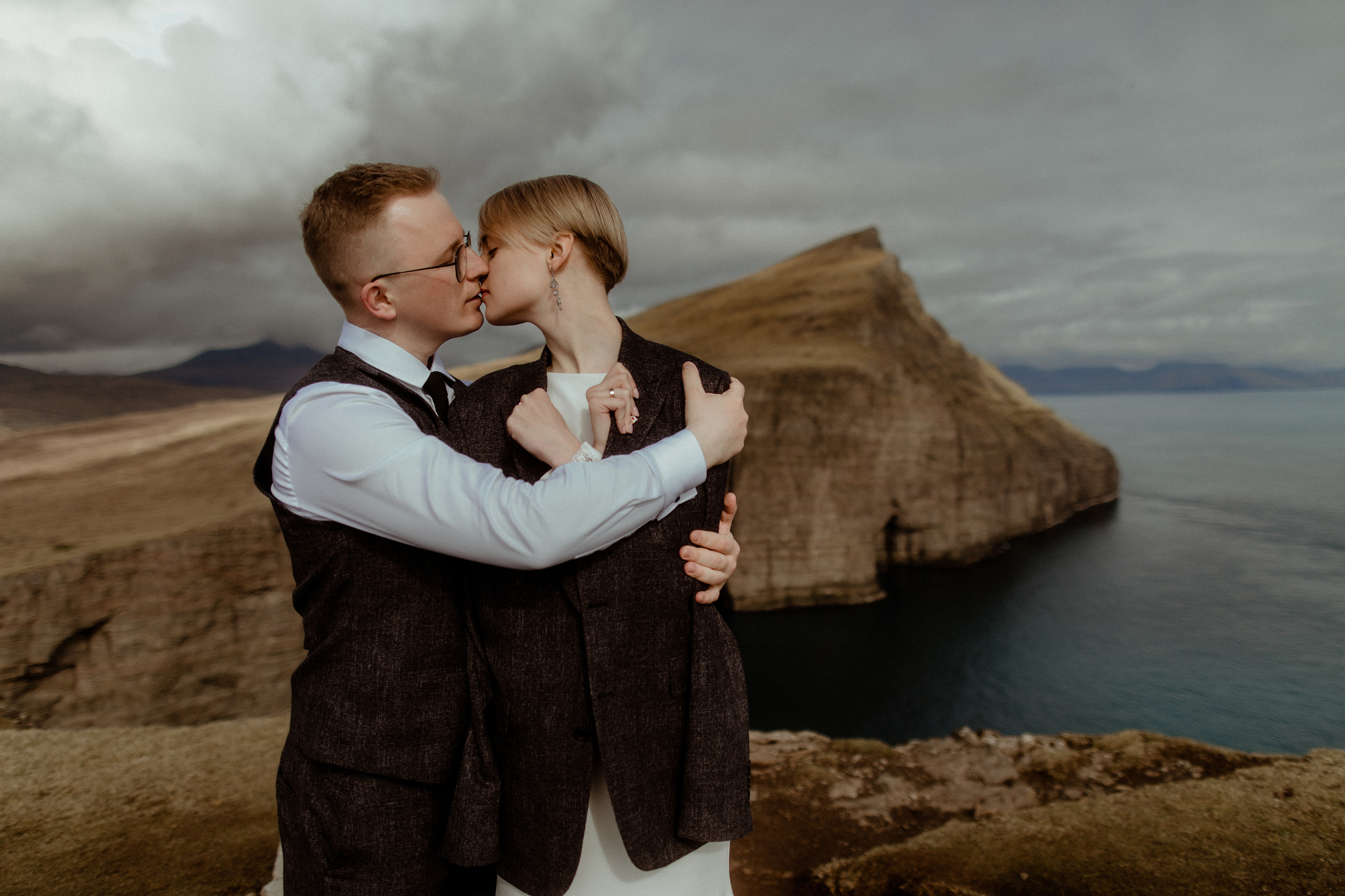 Elopement at Faroe islands. Iceland elopement photo and video | Nikolaichik Photo