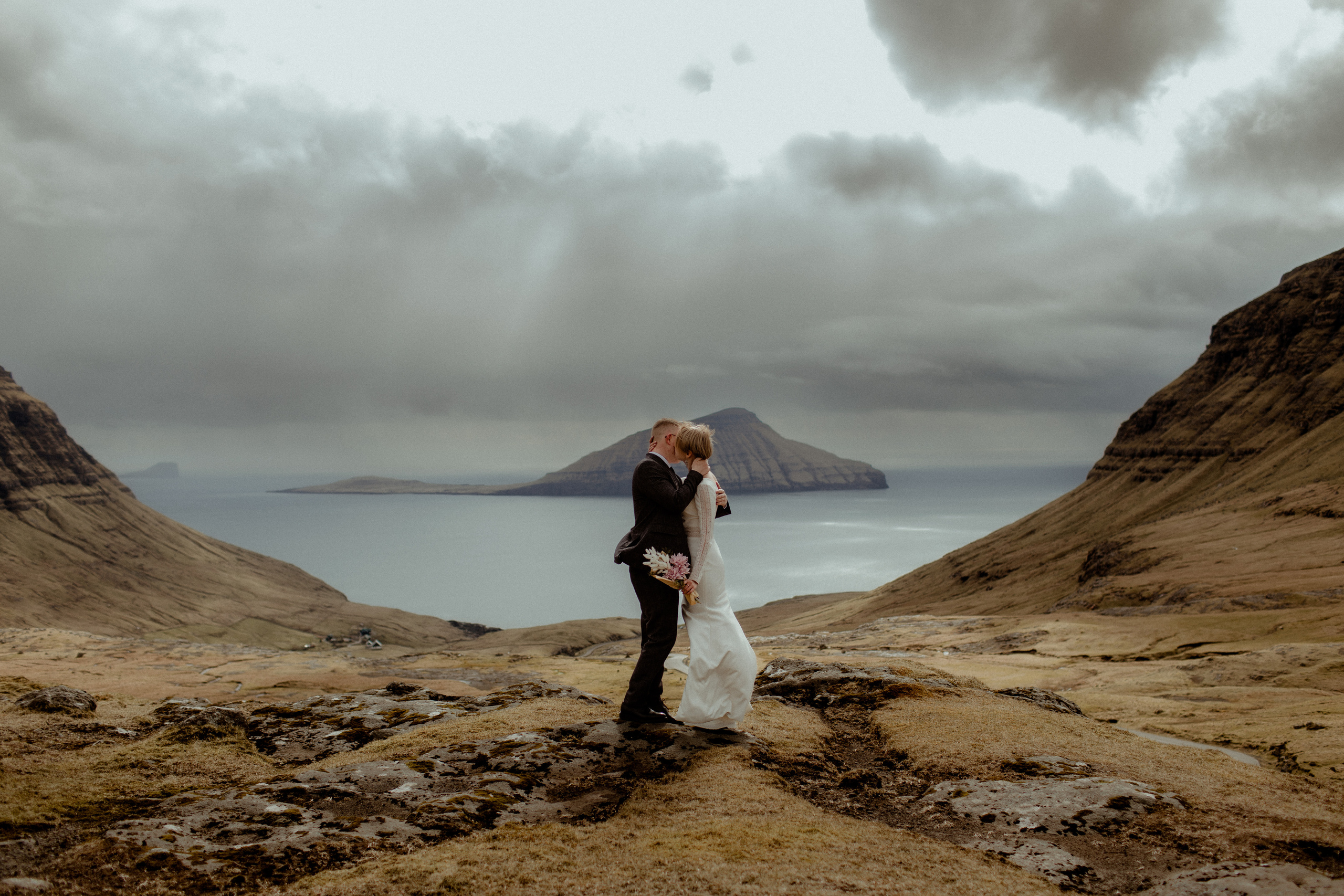 Elopement at Faroe islands. Iceland elopement photo and video | Nikolaichik Photo