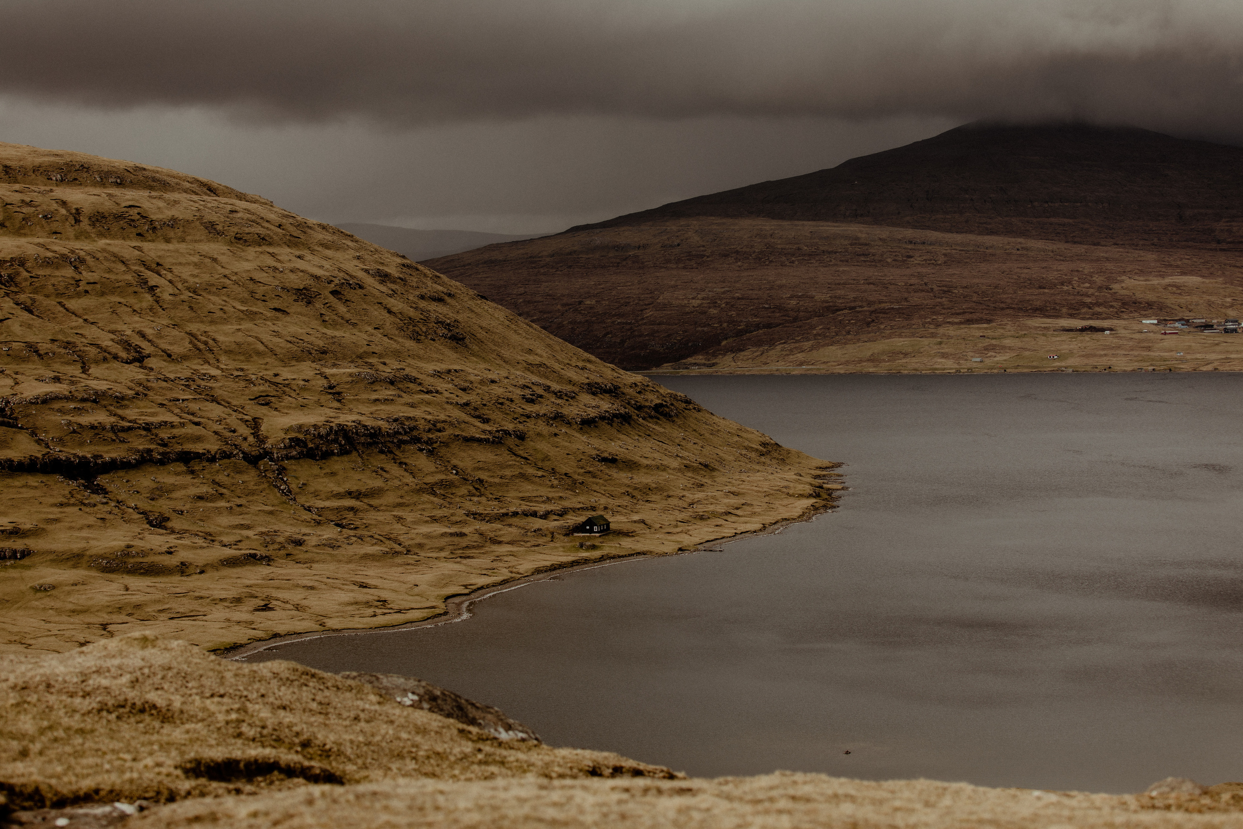 Elopement at Faroe islands. Iceland elopement photo and video | Nikolaichik Photo