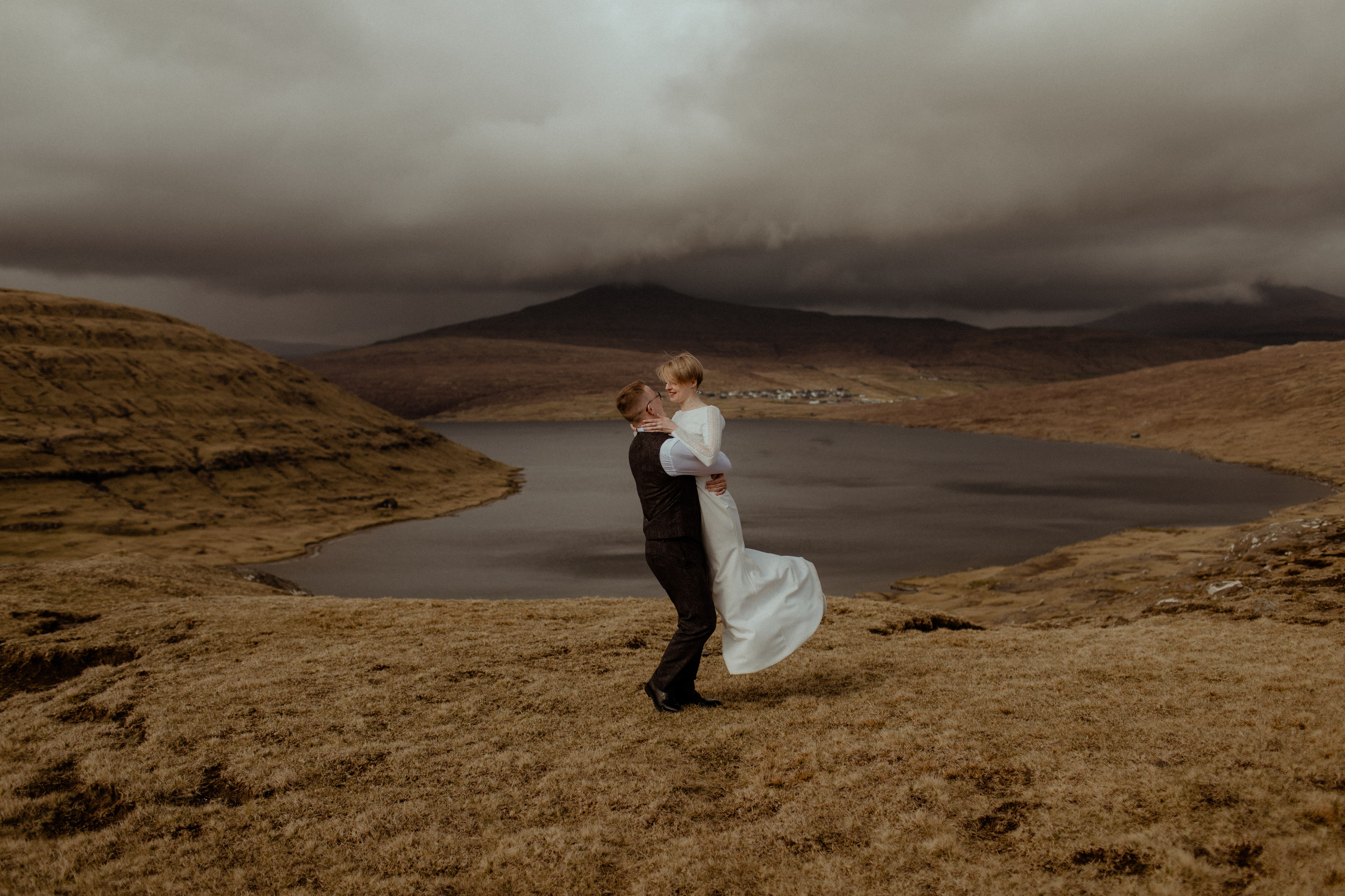 Elopement at Faroe islands. Iceland elopement photo and video | Nikolaichik Photo
