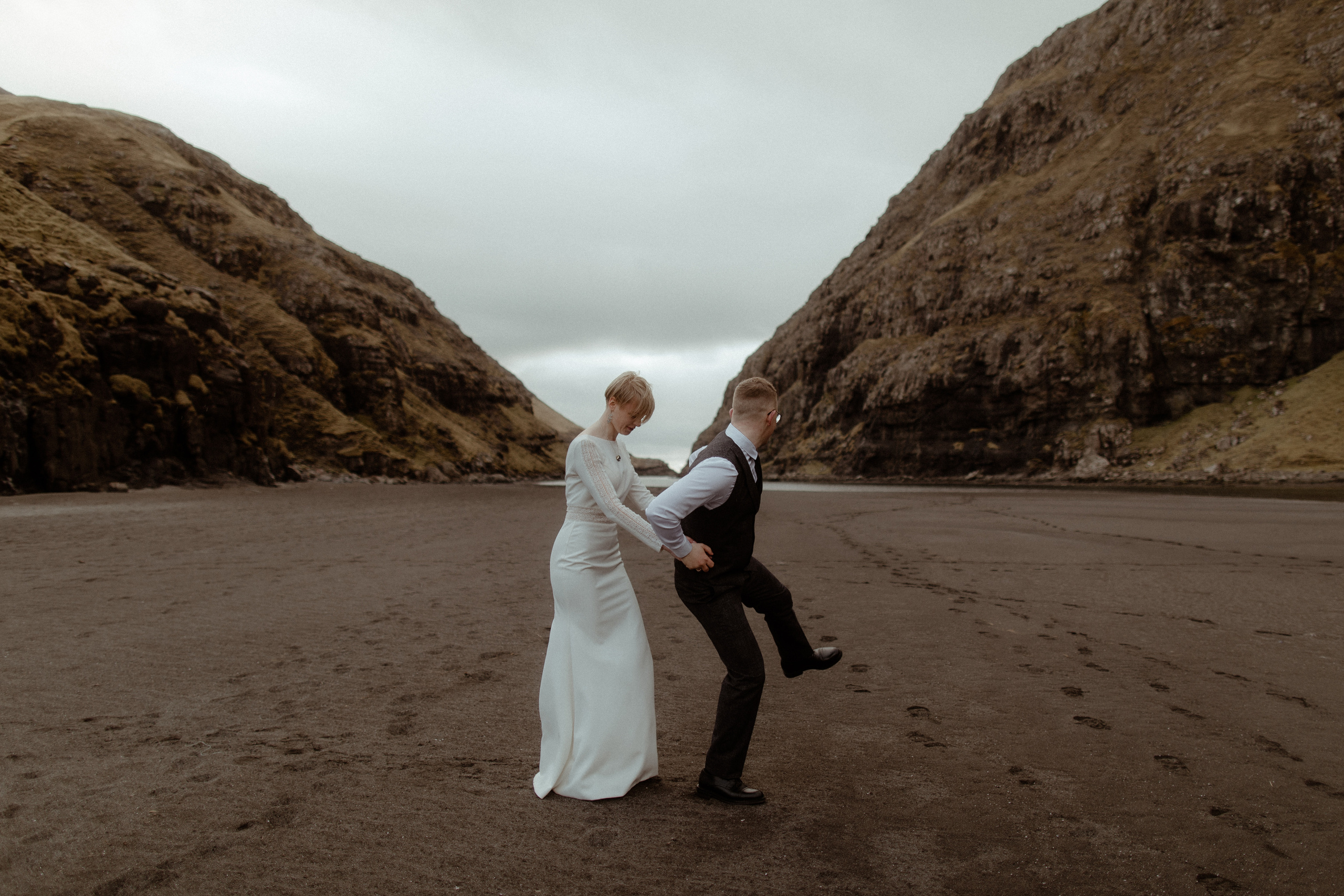 Elopement at Faroe islands. Iceland elopement photo and video | Nikolaichik Photo