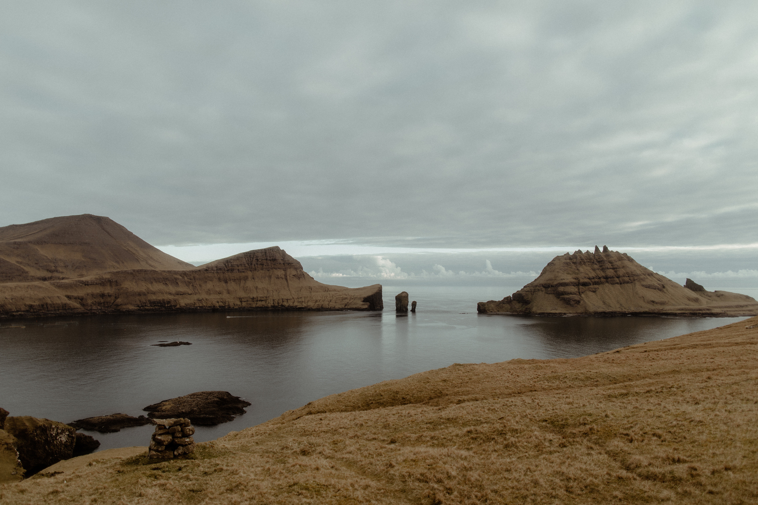 Elopement at Faroe islands. Iceland elopement photo and video | Nikolaichik Photo