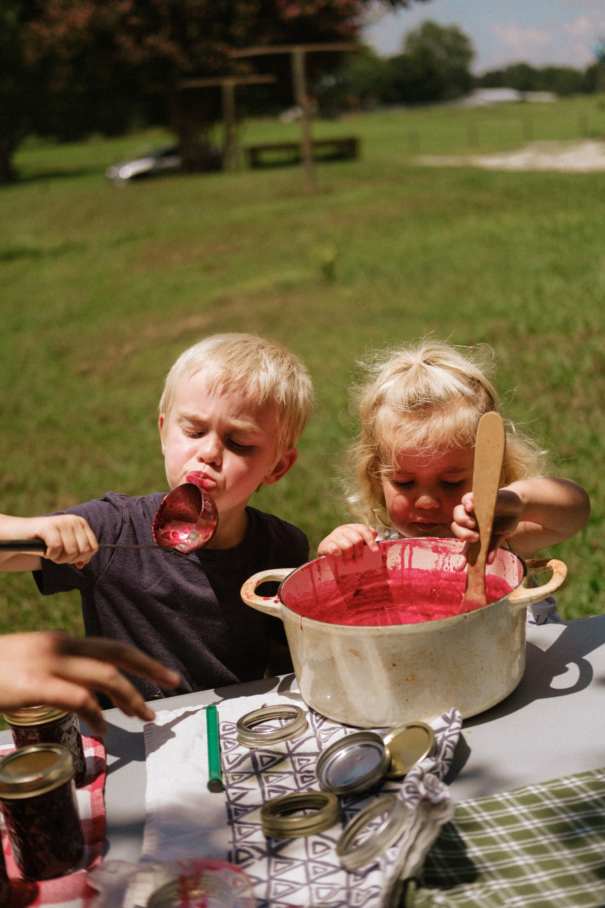 What Is a Family Day Photo Session and Why You Need One. Family Photographer Anna Dobrovolskaia | Richmond, VA