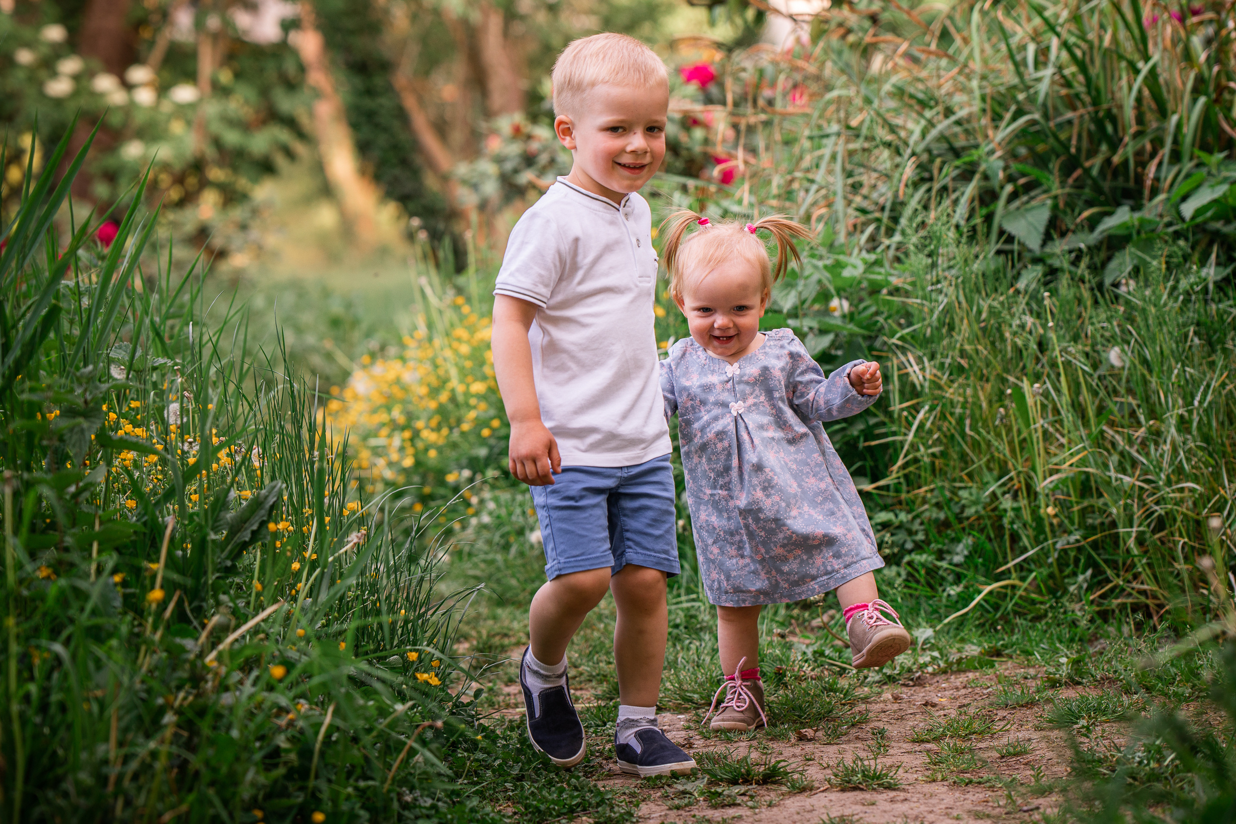 Familienfotoshooting Seepark. Fotograf in Freiburg, Meerim Kaufmann