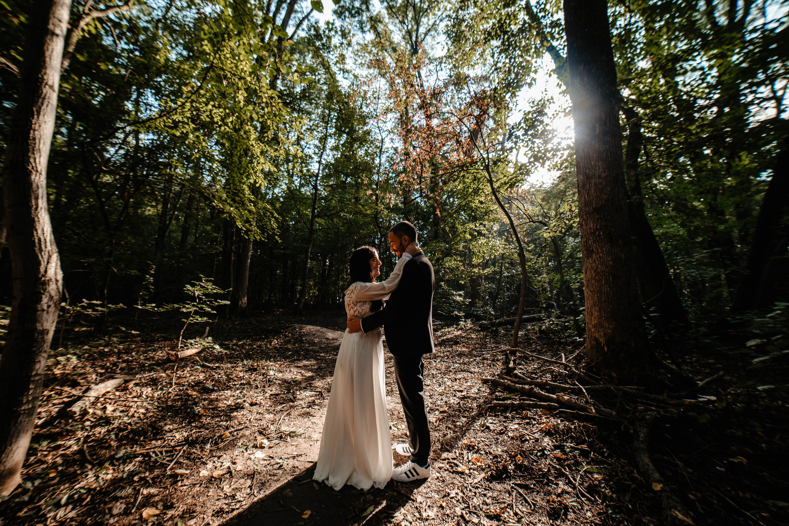 Ședința foto Trash the dress. Wedding photographer from Bucharest Eugen Elisei