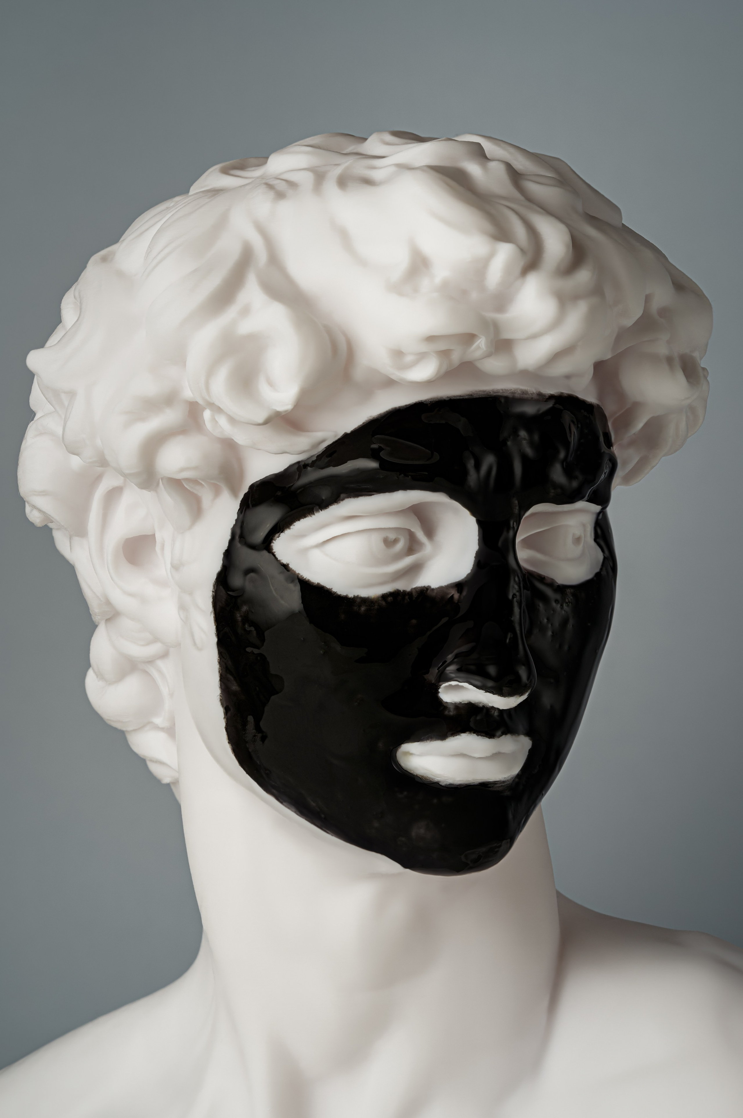 Cosmetic product lighting techniques