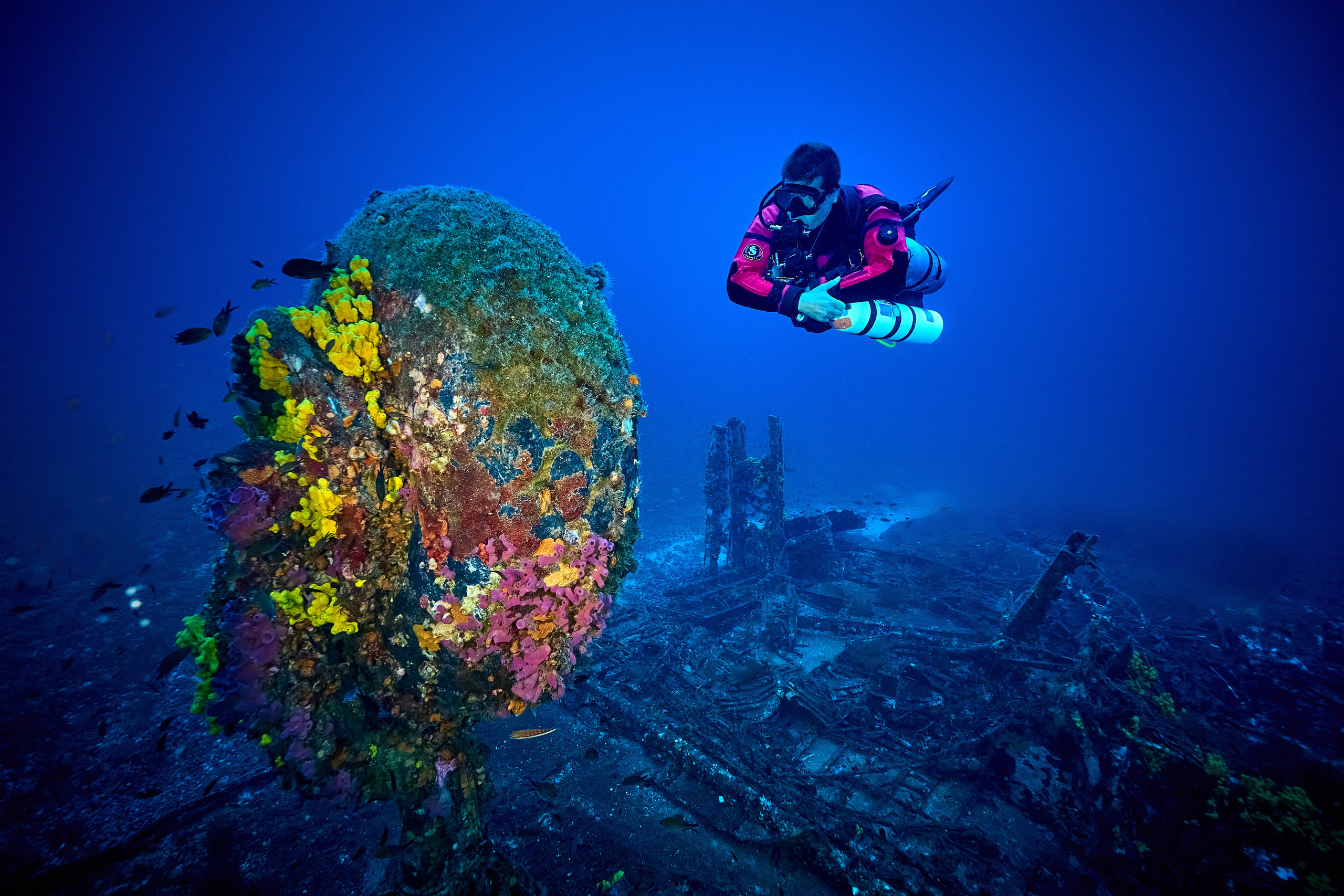 Wrak samolotu B-24 Liberator. Andriej Szypilow — Photography & Videography