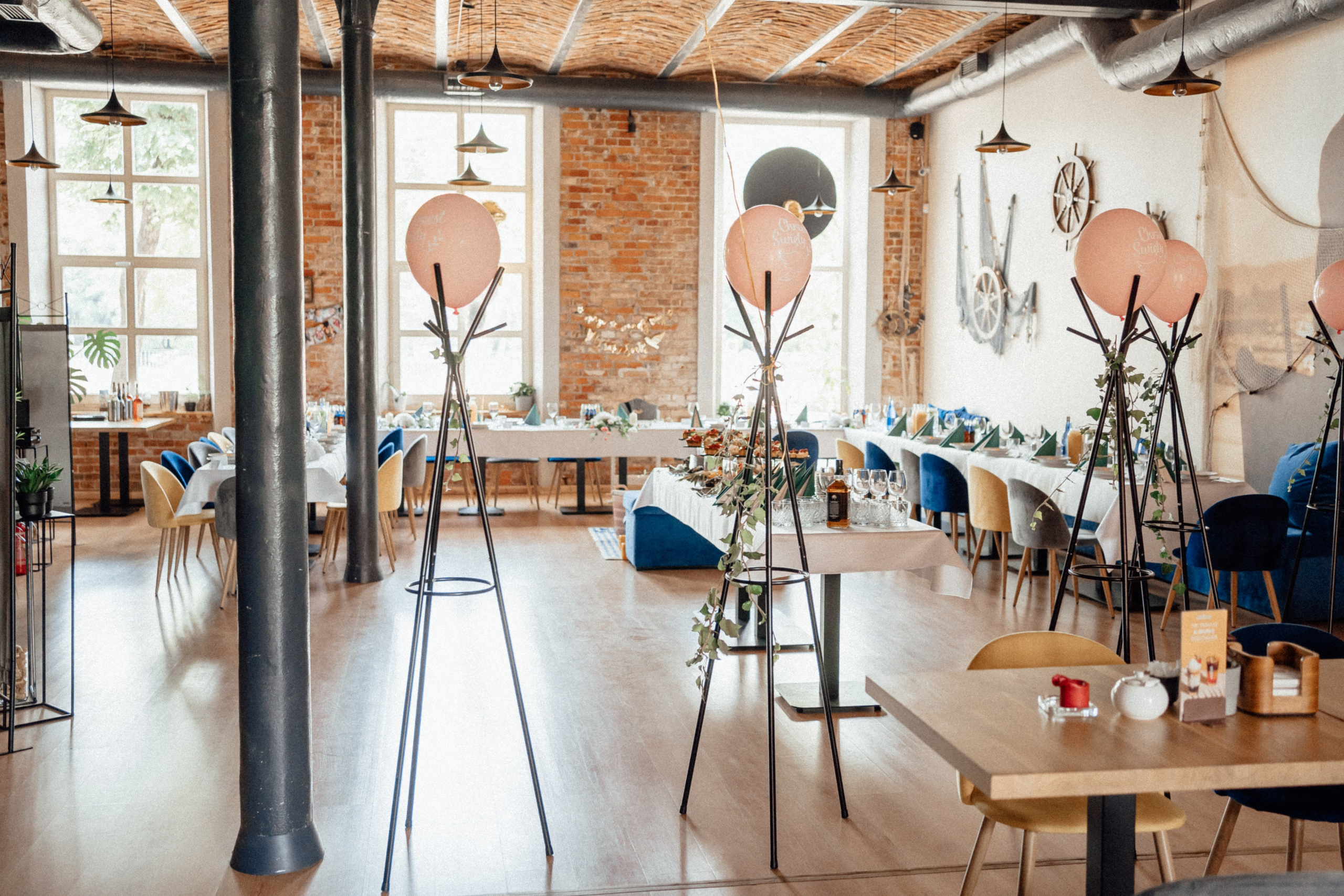 Chrzest Święty Natalii. Fotograf Łódź - sesja ciążowa, noworodkowa, dziecięca. Studio w Łodzi