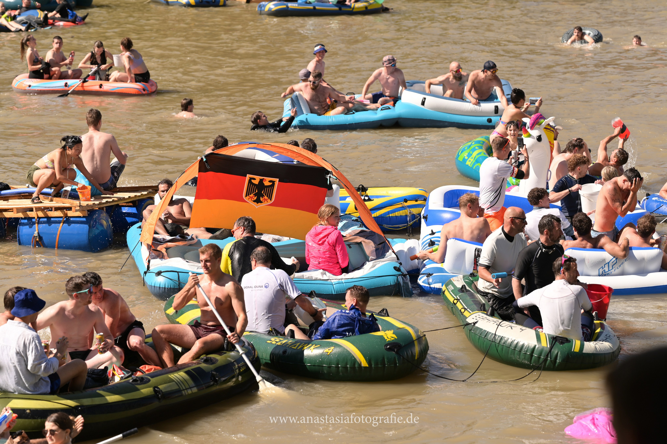 Nabada Ulm 2025. Newbornfotograf Kinderfotograf Ulm Familienfotograf Anastasia Neu-Ulm