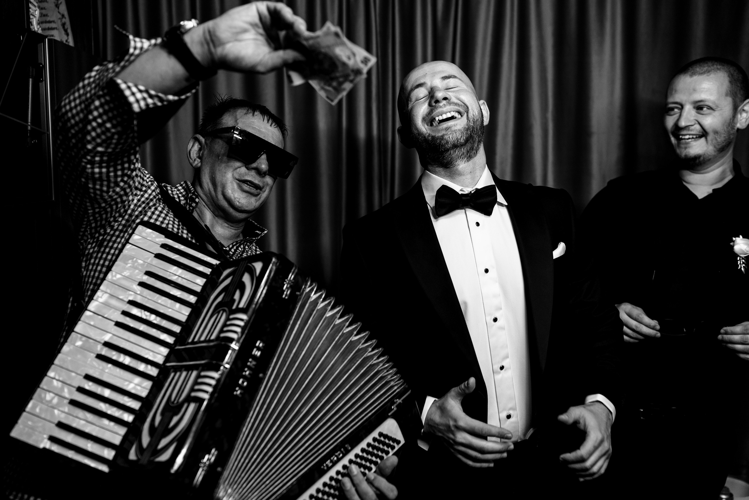 Crina & Cătălin. Acasă