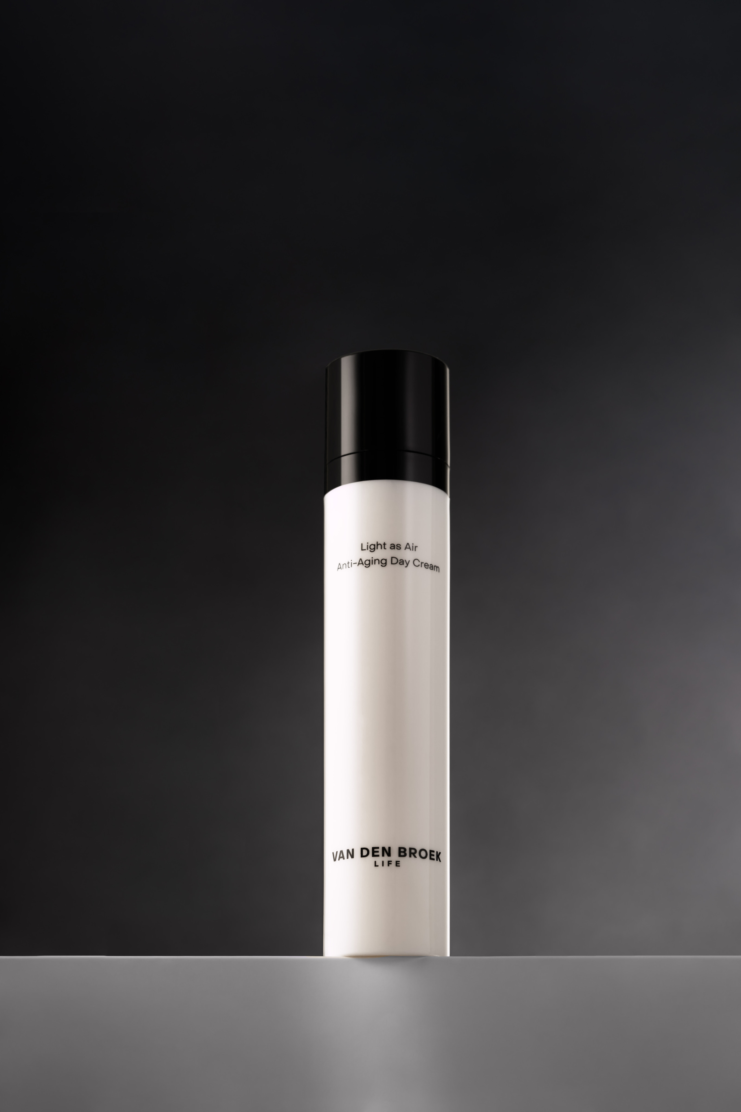 Beauty product retouching