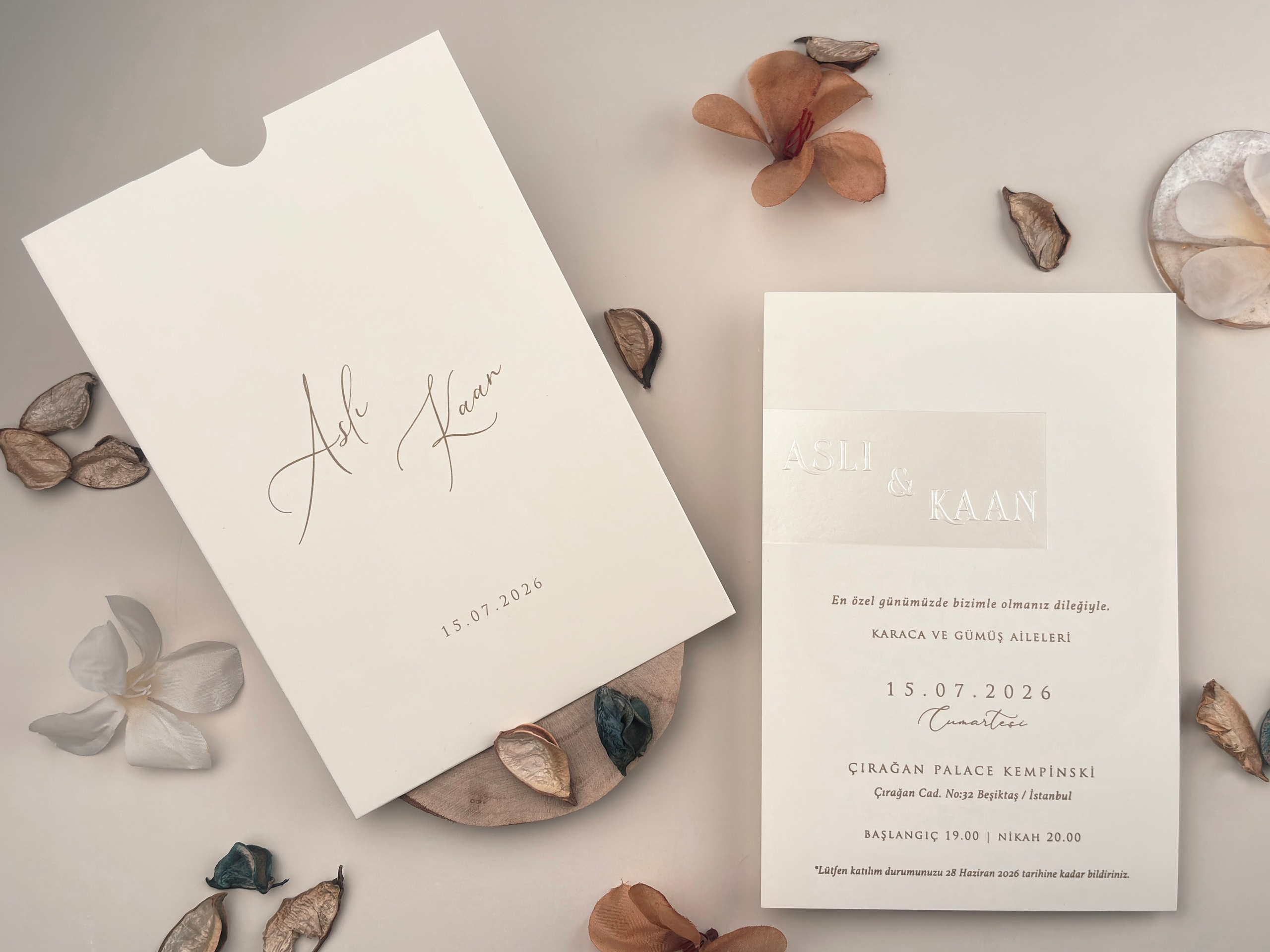 Invitații Elegante și Refined: Catalogul Ellite | Nunta, Petreceri, Evenimente Corporate.- invitații nuntă - modele invitații nuntă - invitații nuntă 2025 - invitații de nuntă elegante - invitații de nuntă personalizate - invitații nuntă online - invitații nuntă handmade - catalog invitații nuntă - invitații originale nuntă - invitații de nuntă moderne - invitații nuntă vintage - invitații nuntă rustice - invitații nuntă clasice - design invitații nuntă - invitații de nuntă cu tematică.- invitații nuntă florale - invitații nuntă boho - invitații nuntă aurii - invitații nuntă minimaliste - invitații nuntă cu sigiliu - invitații nuntă cu acuarelă - invitații nuntă cu fotografie - invitații nuntă cu inițiale - invitații nuntă elegante alb-negru - invitații nuntă cu hârtie texturată - invitații nuntă cu decupaj laser - invitații nuntă cu flori uscate. - print invitații nuntă - invitații nuntă personalizate cu numele mirilor - invitații nuntă cu plic inclus - invitații nuntă cu cartolină dublă - invitații nuntă calitate premium - invitații nuntă ieftine - invitații nuntă rapide.- invitații nuntă România - invitații nuntă București / Botoșani . Iași suceava- invitații nuntă cu livrare în țară - invitații nuntă online România.- „Invitație de nuntă elegantă cu design floral și plic crem” - „Model de invitație de nuntă vintage cu sigiliu de ceară” - „Set complet invitații de nuntă personalizate cu inițialele mirilor” - „Invitație de nuntă modernă cu design minimalist și text negru pe fundal alb” - „Invitație de nuntă rustică pe hârtie kraft cu șnur de iută” - „Invitație de nuntă cu decupaj laser și detalii aurii” - „Invitație de nuntă în stil boho cu imprimeu floral colorat” - „Invitație romantică de nuntă cu flori uscate și panglică din satin” - „Invitație de nuntă clasică cu monogramă și font caligrafic” - „Invitație de nuntă în stil glamour cu folie aurie și text embosat”- „Model de invitație de nuntă 2025 cu design elegant și font modern” - „Cele mai noi invitații de nuntă 2025 – stil floral, sofisticat”